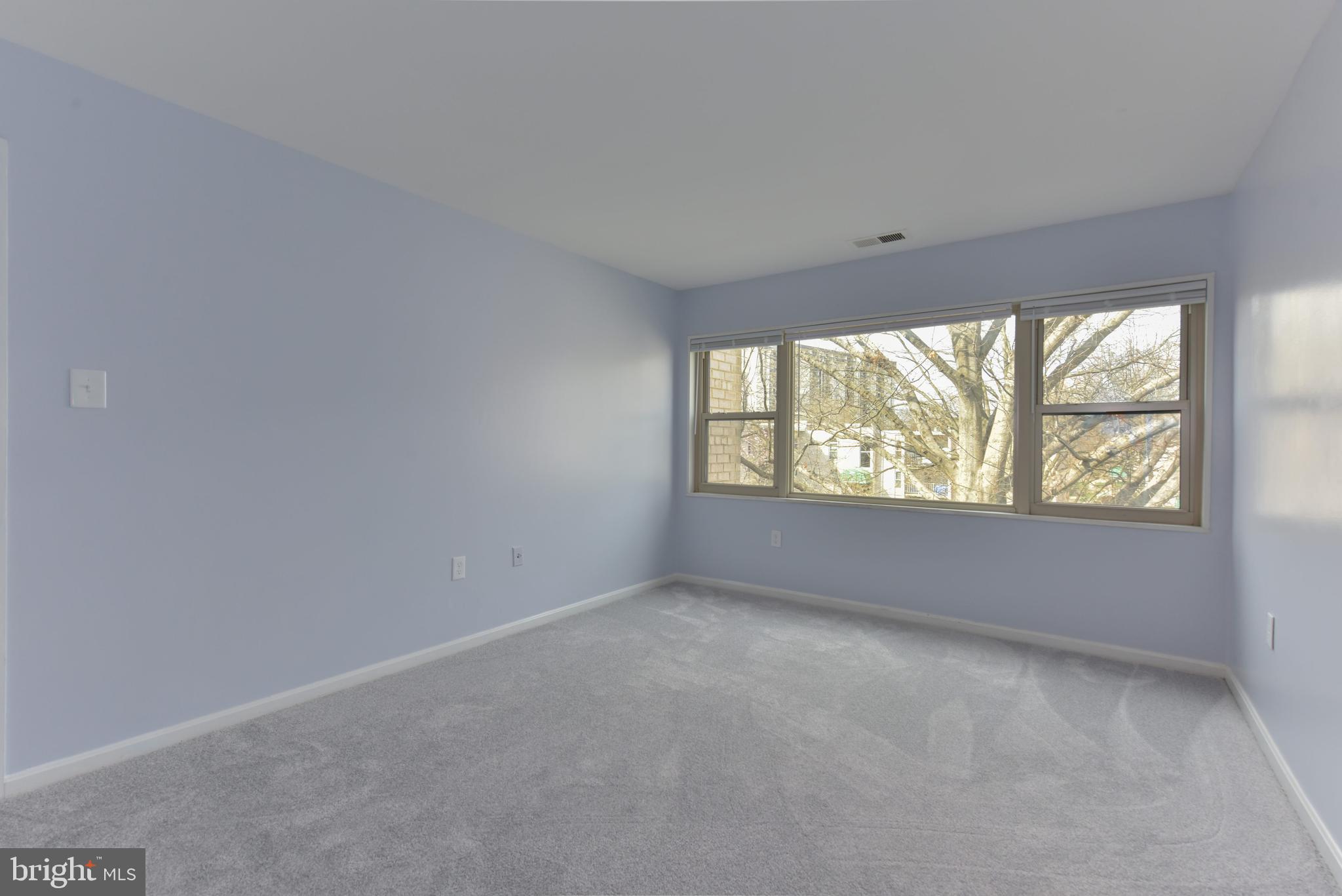 CANTERBURY SQUARE - Residential