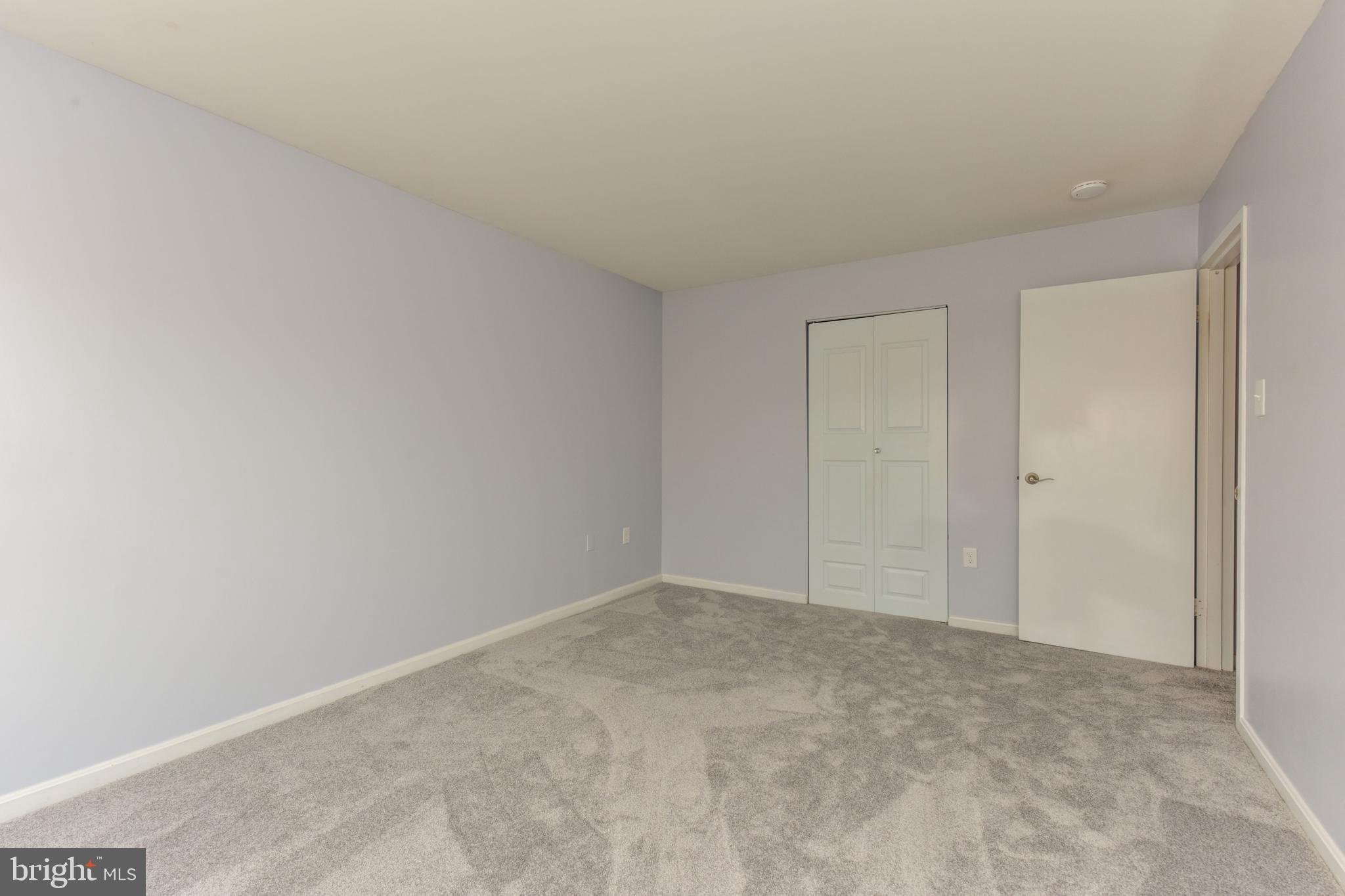 CANTERBURY SQUARE - Residential