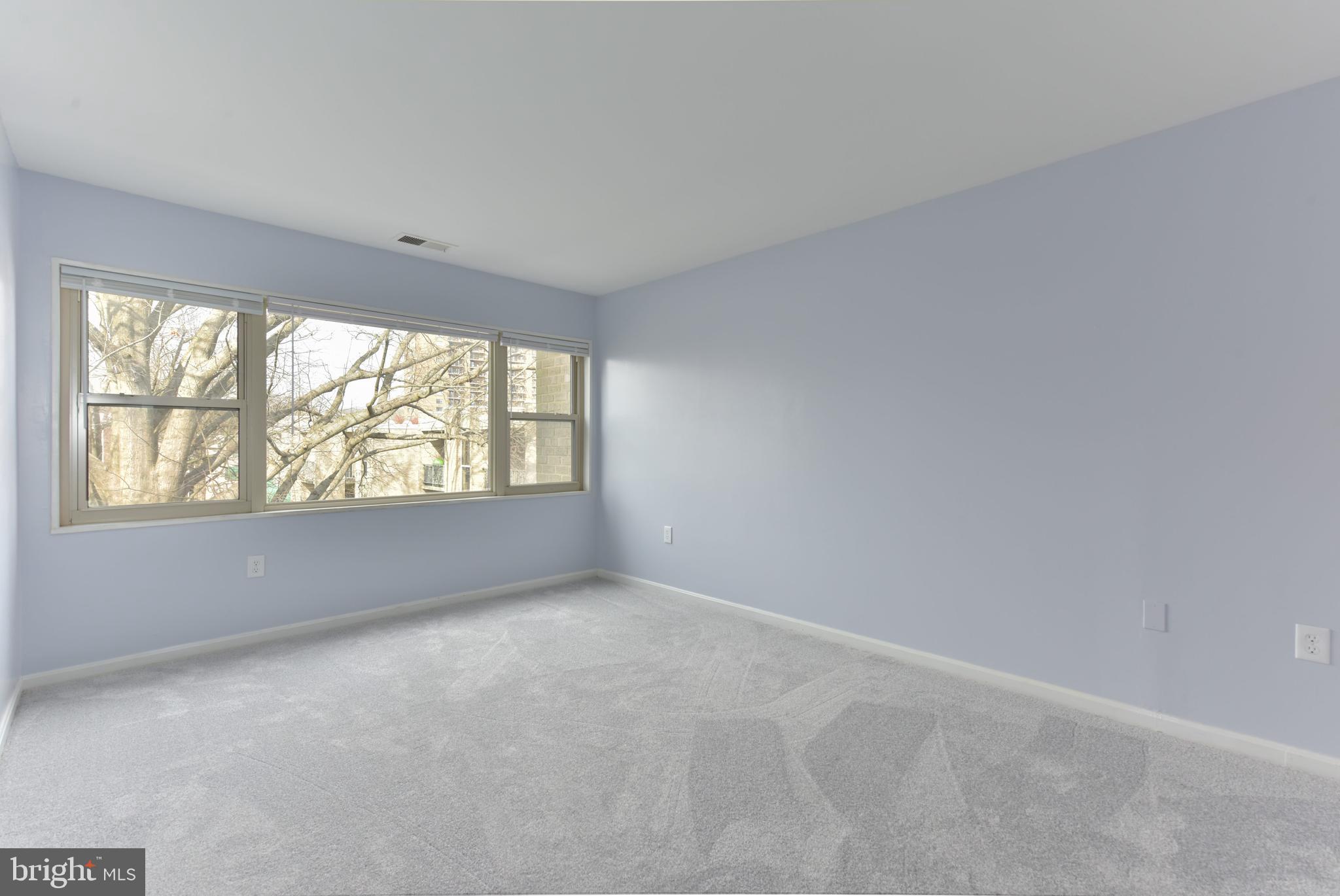 CANTERBURY SQUARE - Residential