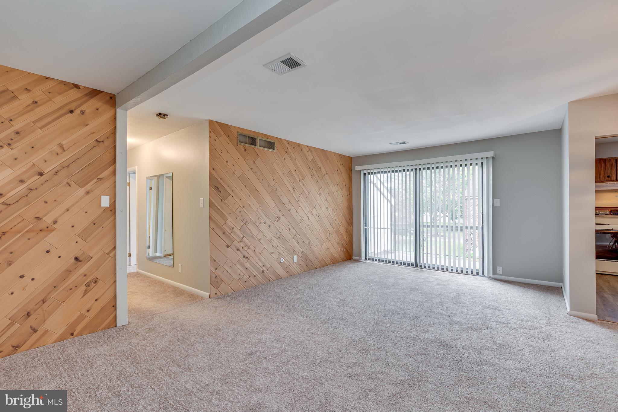 1475 1475 MOUNT HOLLY RD G3