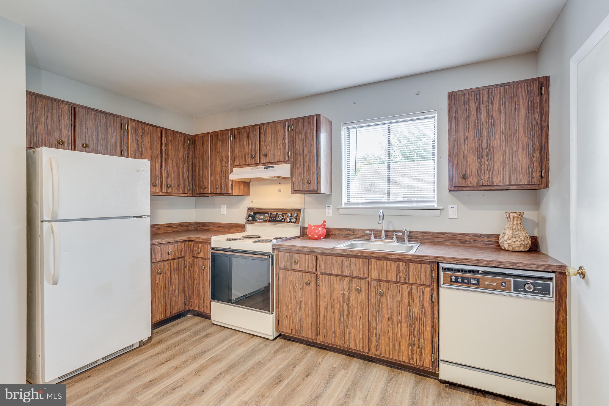 1475 1475 MOUNT HOLLY RD G3