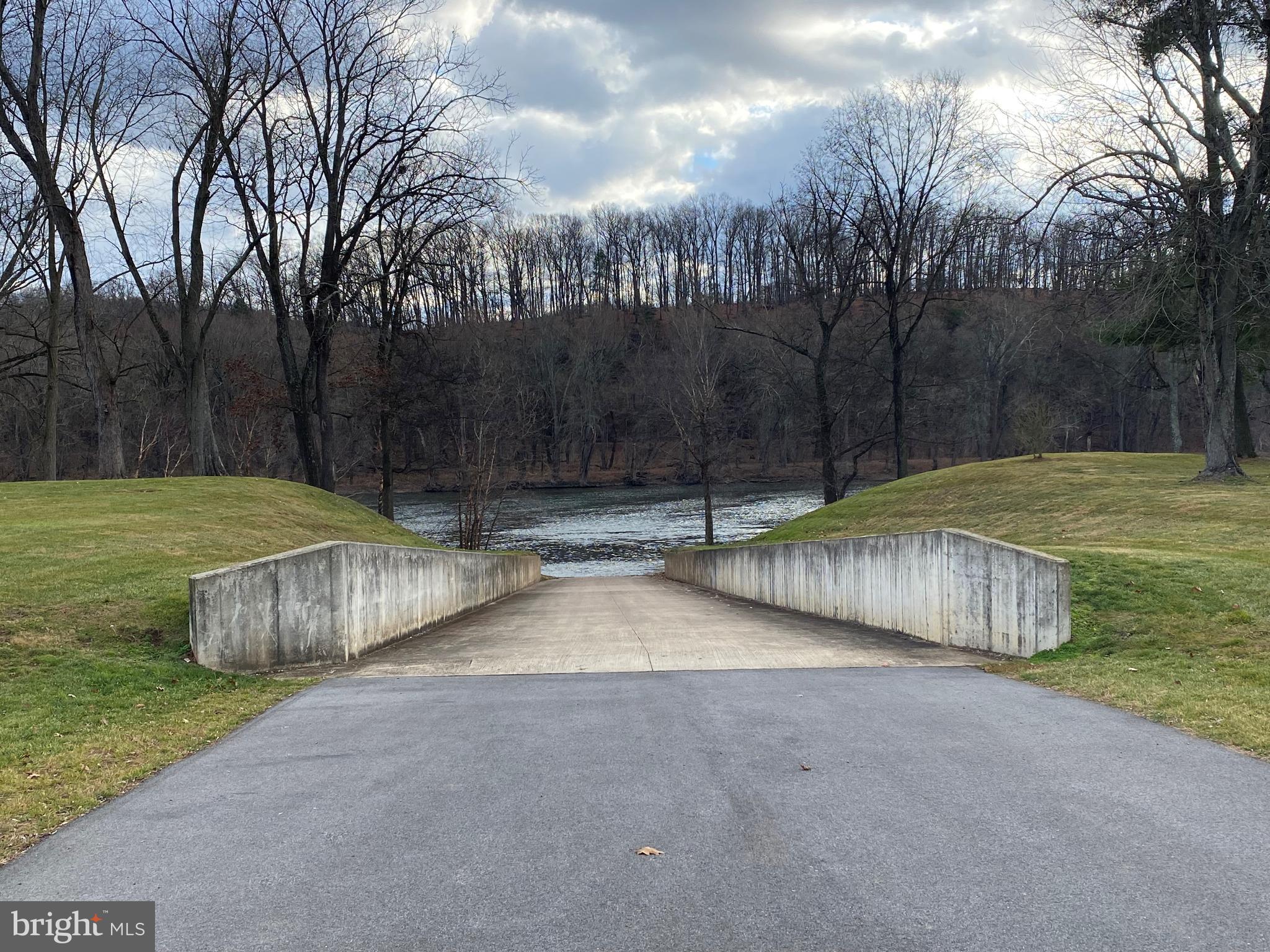 BROOKFIELD - Residential