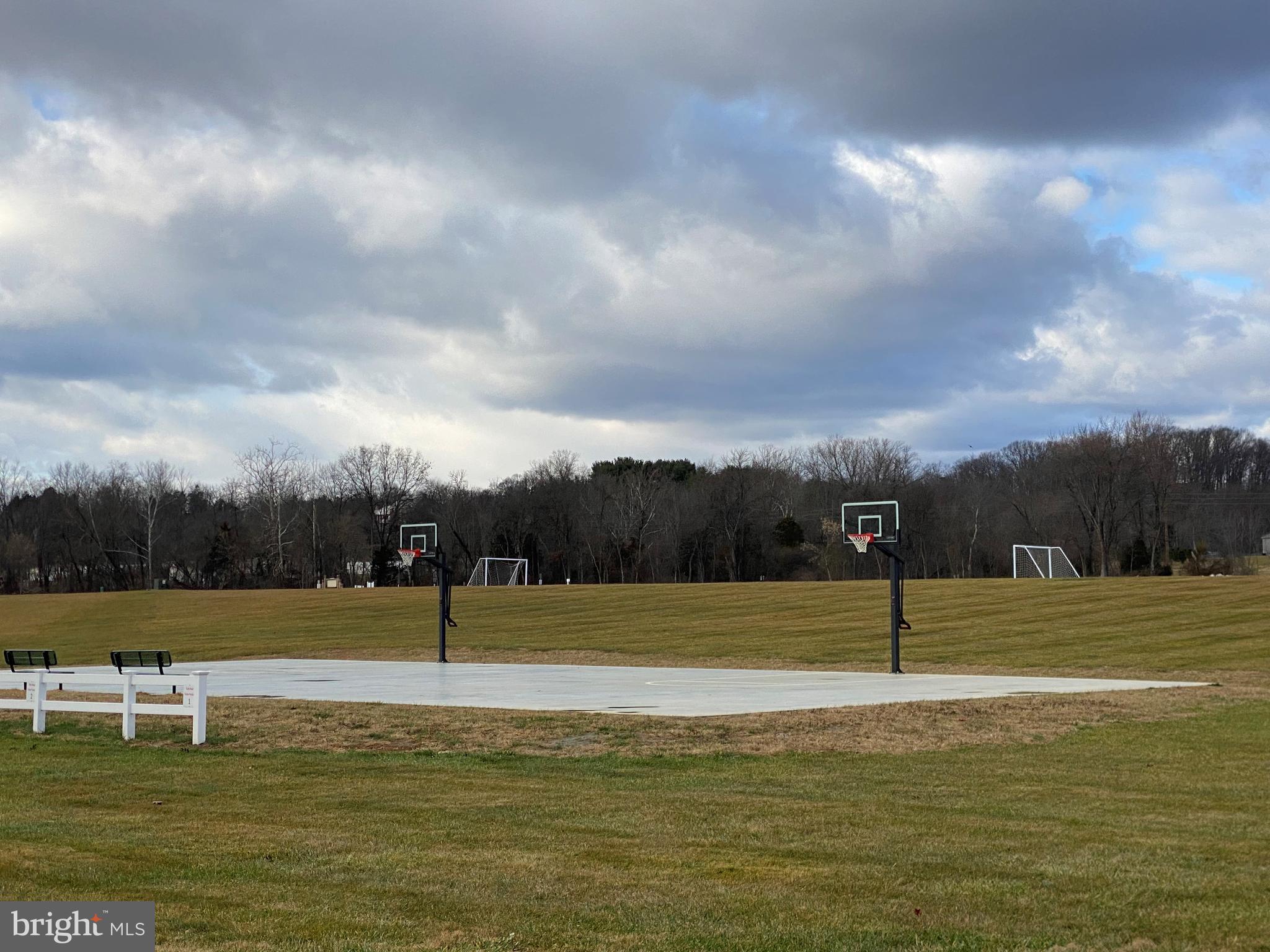 BROOKFIELD - Residential