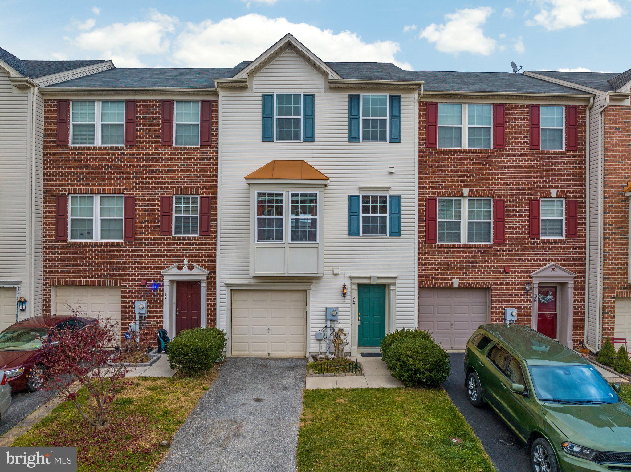 BROOKFIELD - Residential