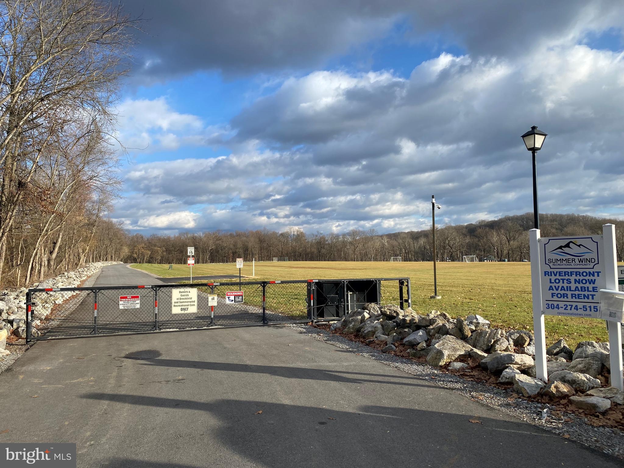 BROOKFIELD - Residential