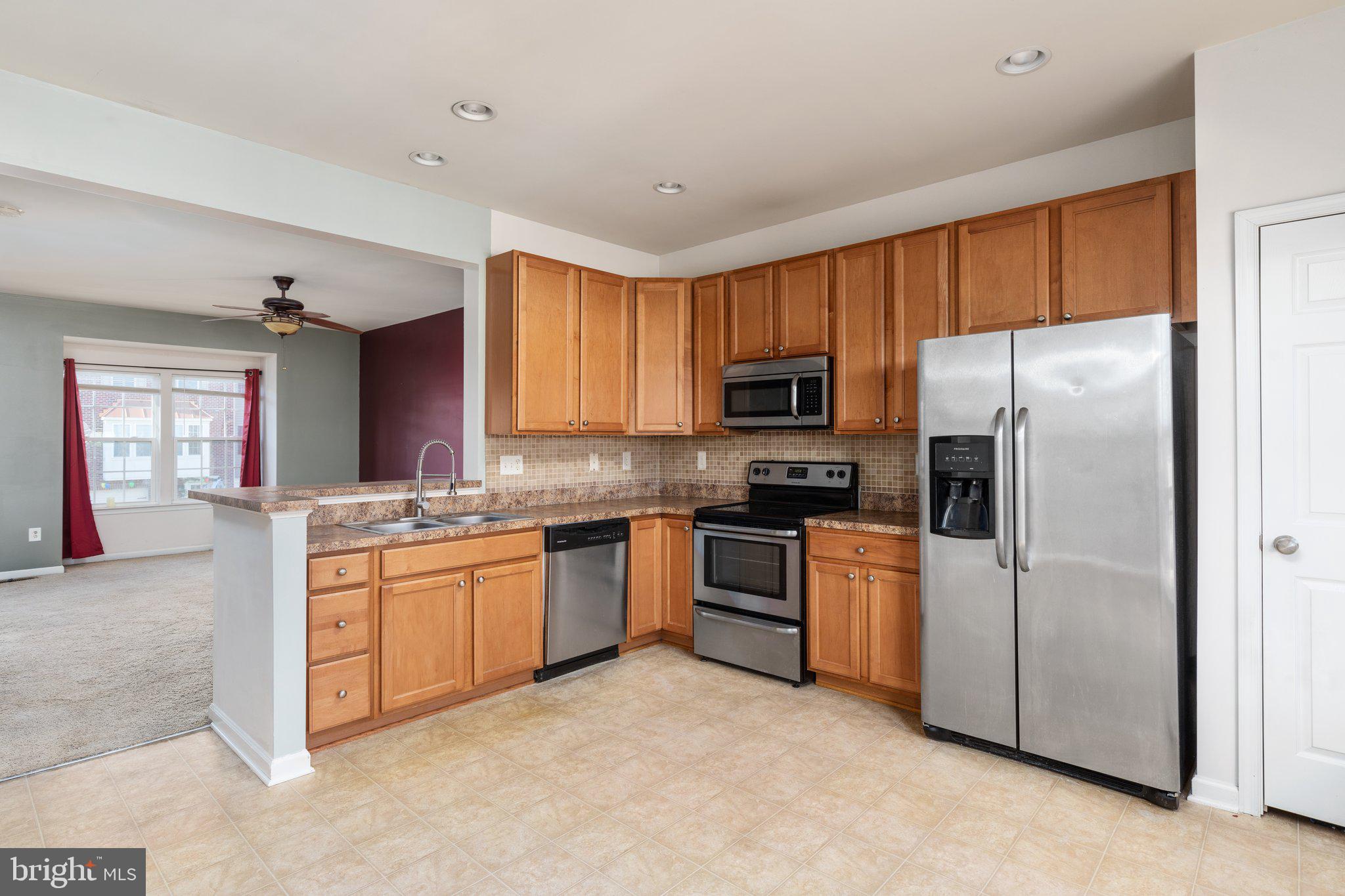 BROOKFIELD - Residential