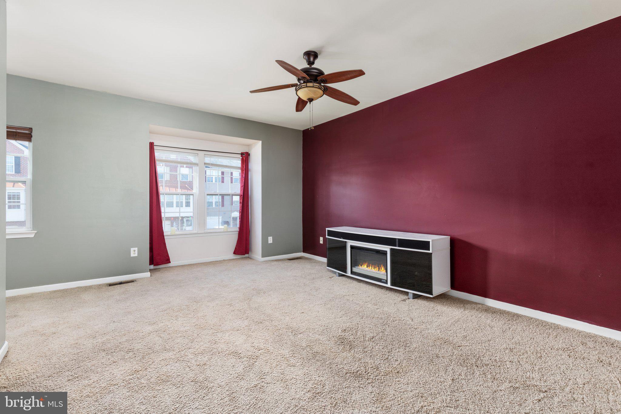 BROOKFIELD - Residential