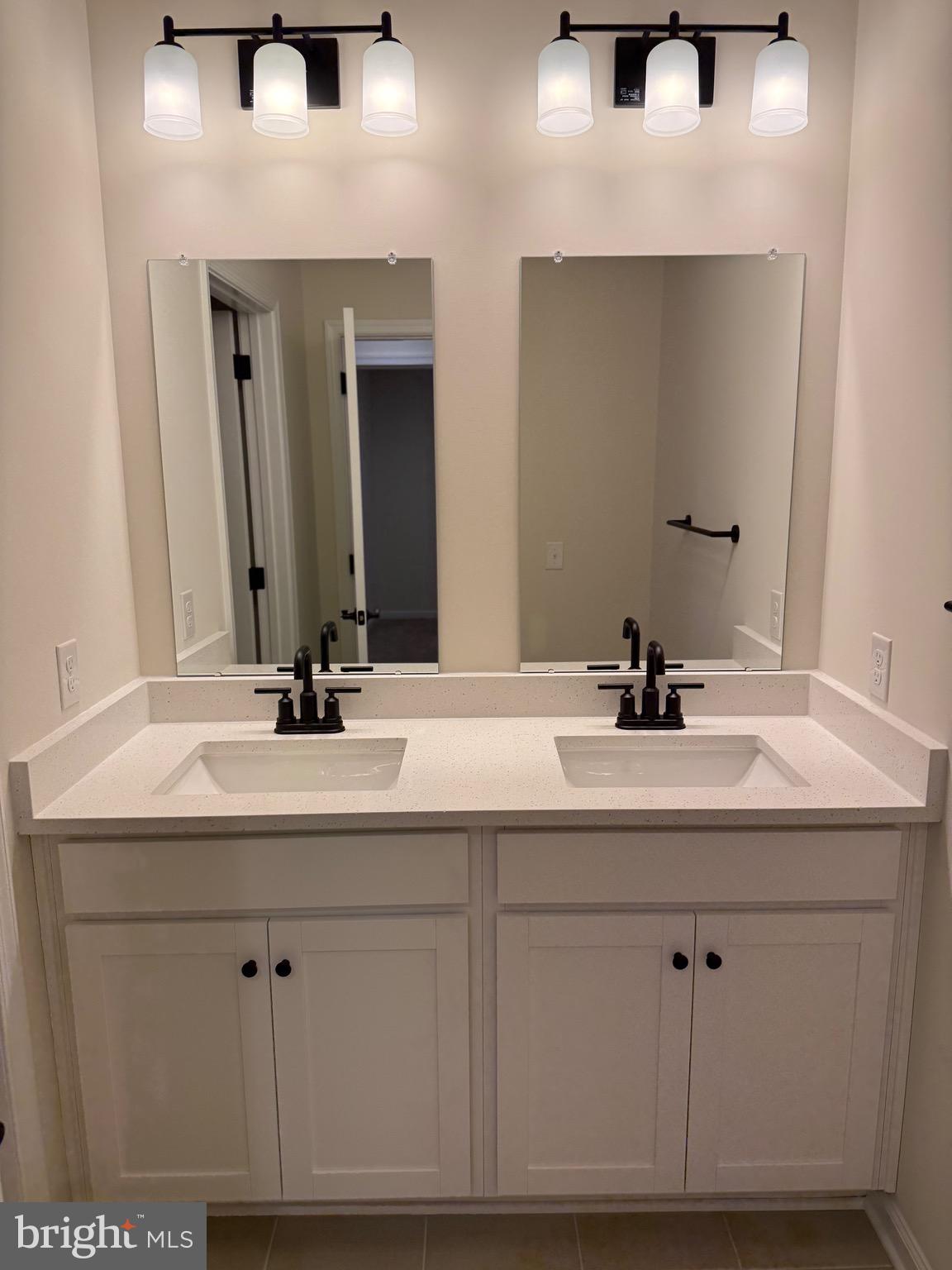 SPRING LAKE - Residential Lease