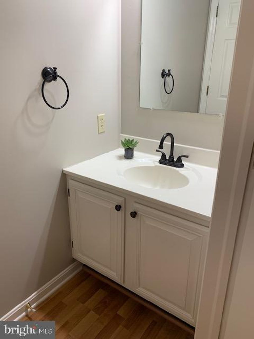 Photo of 39 Laurie Lane, LITITZ, PA 17543 (MLS # PALA2081662)