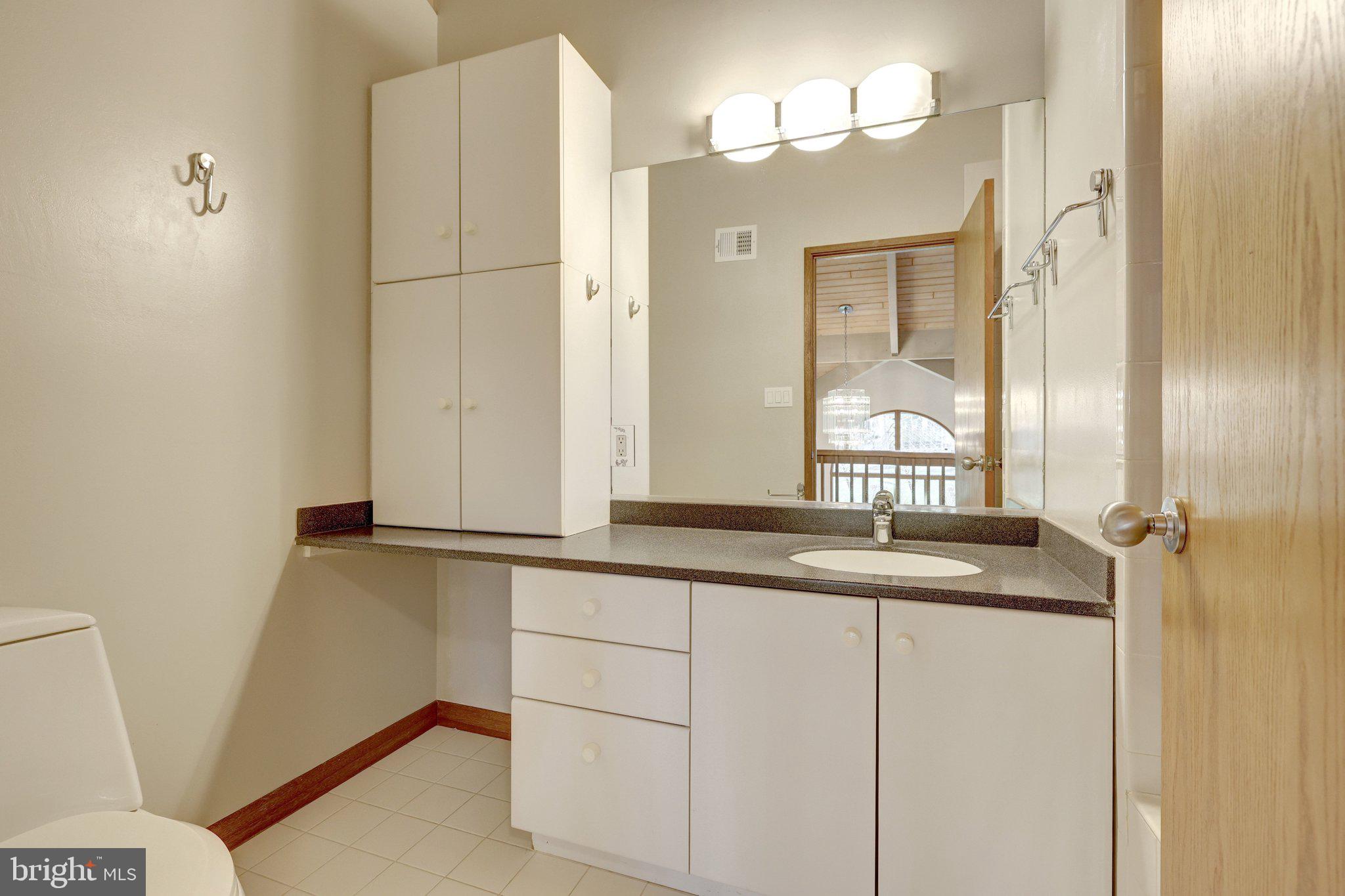 WOODSIDE ESTATES - Residential