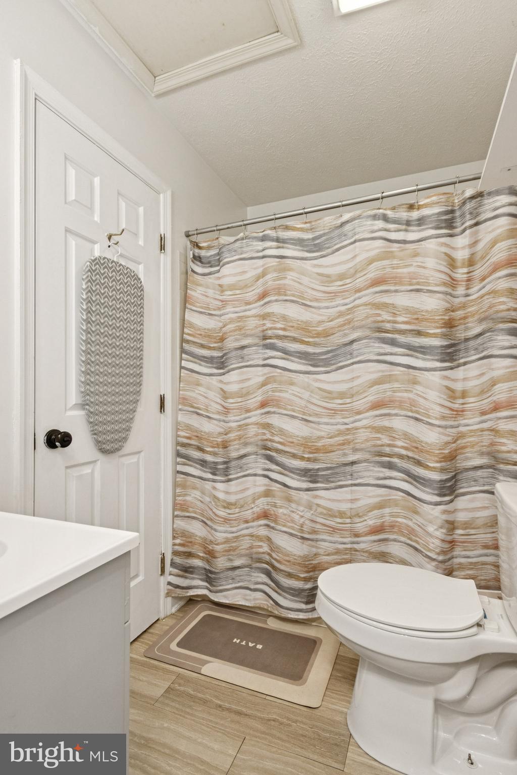 LAKE OF THE WOODS - Residential