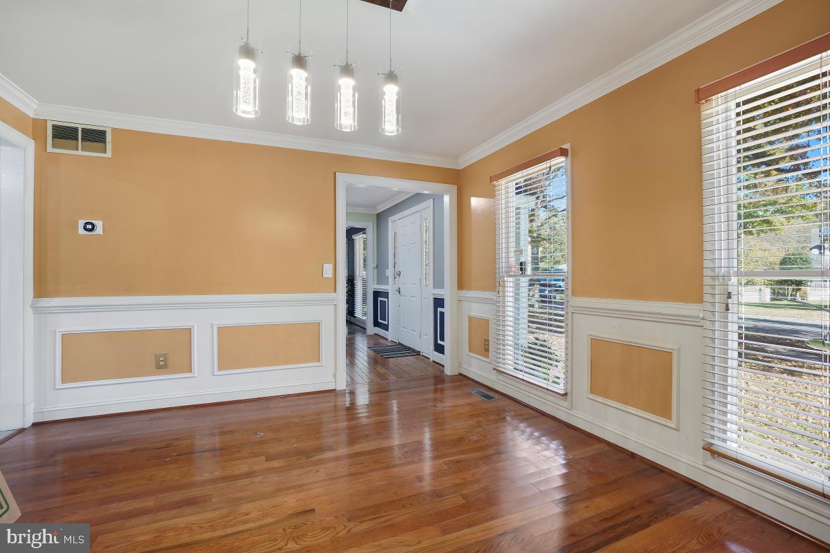 TALL OAKS CROSSING - Residential