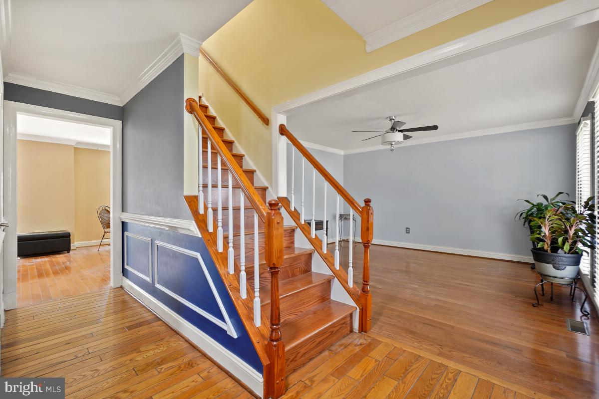 TALL OAKS CROSSING - Residential