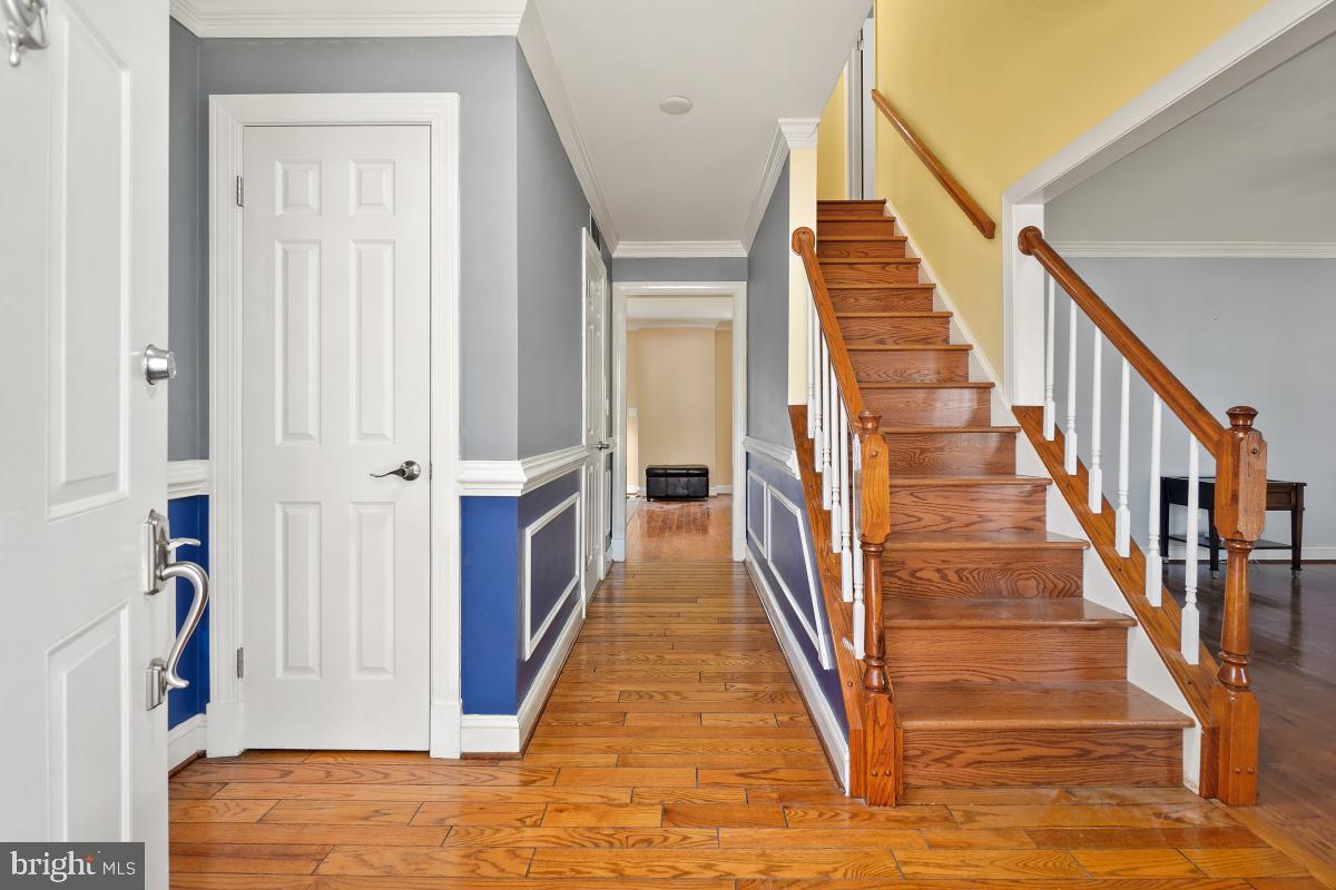 TALL OAKS CROSSING - Residential