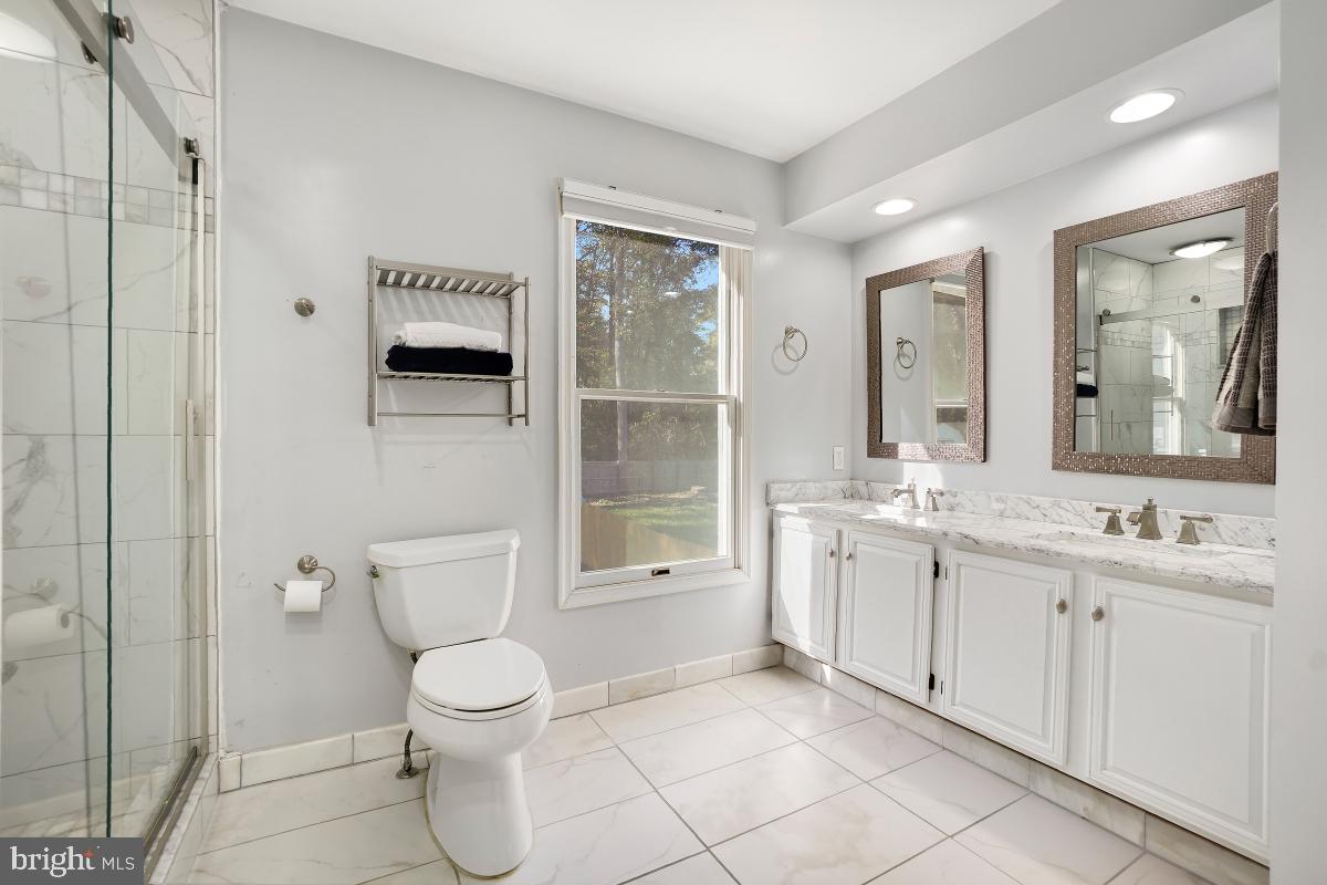 TALL OAKS CROSSING - Residential