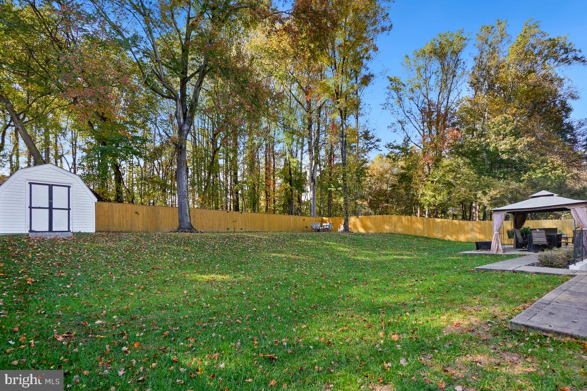 TALL OAKS CROSSING - Residential