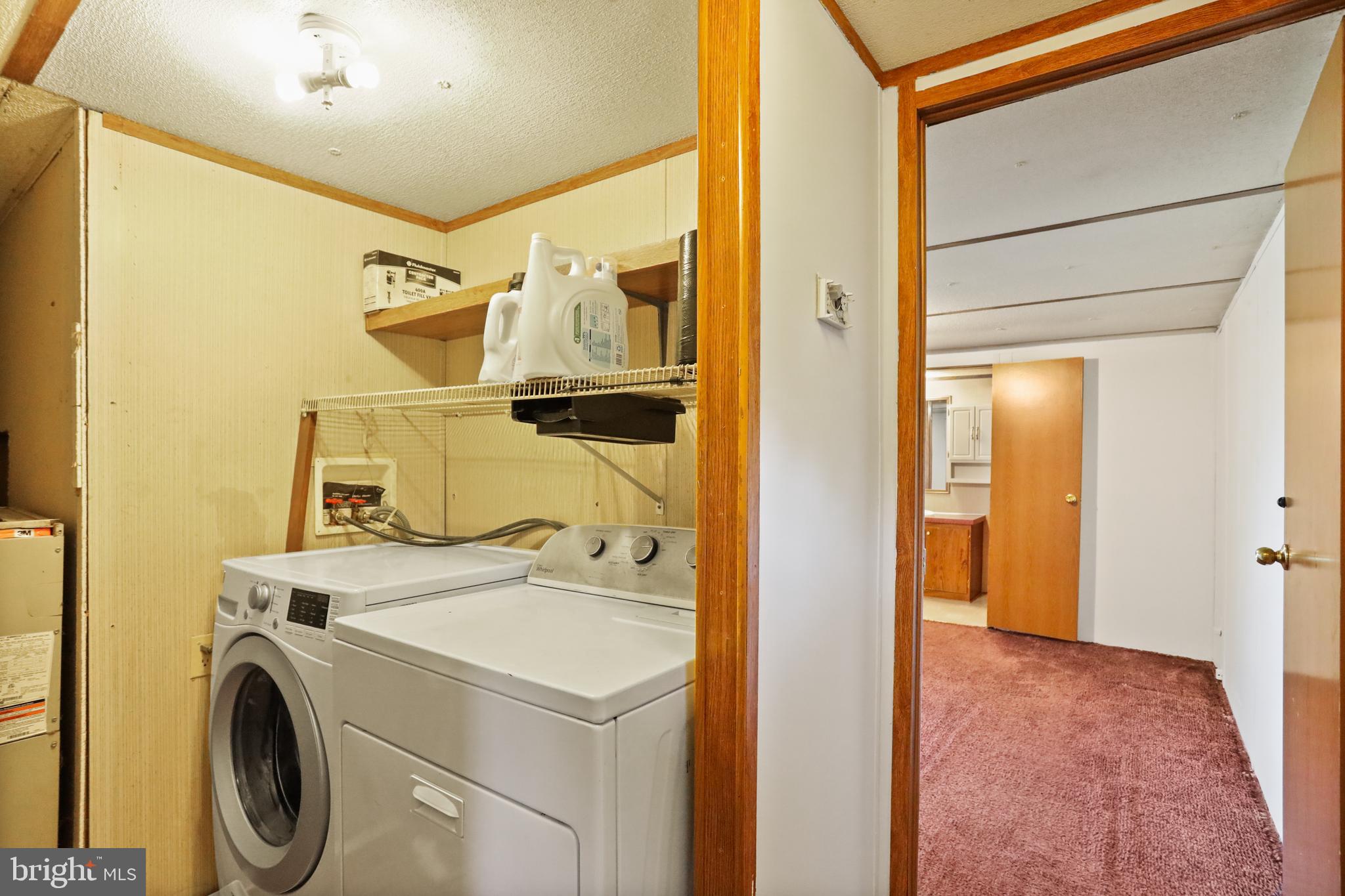 LAKESIDE PARK - Residential