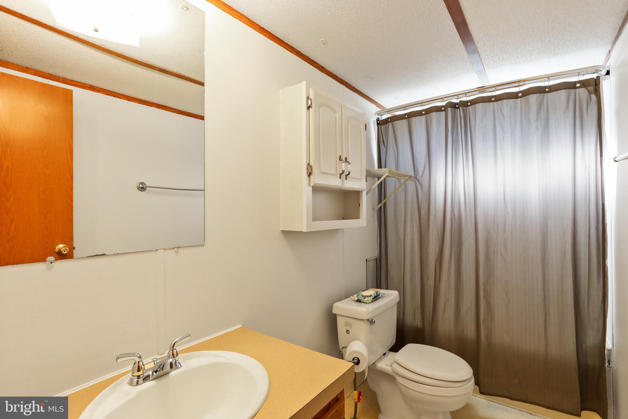 LAKESIDE PARK - Residential