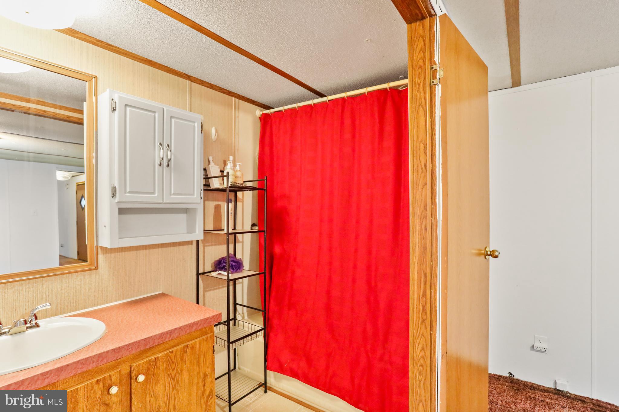 LAKESIDE PARK - Residential