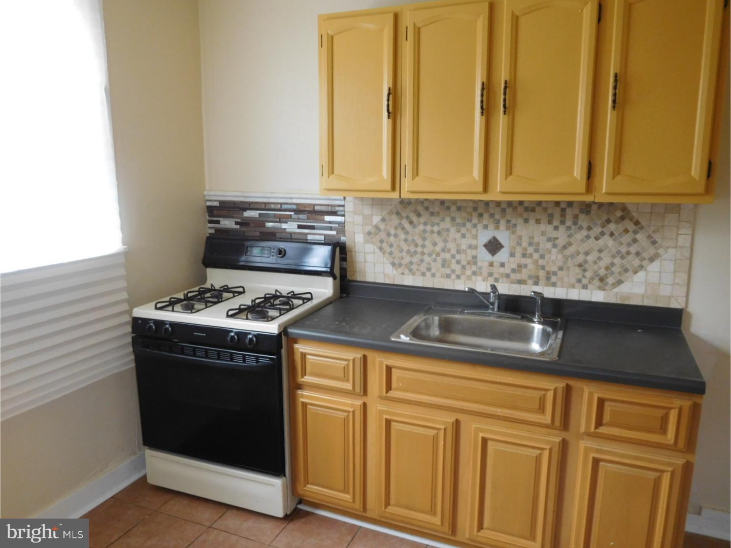 KENSINGTON - Residential