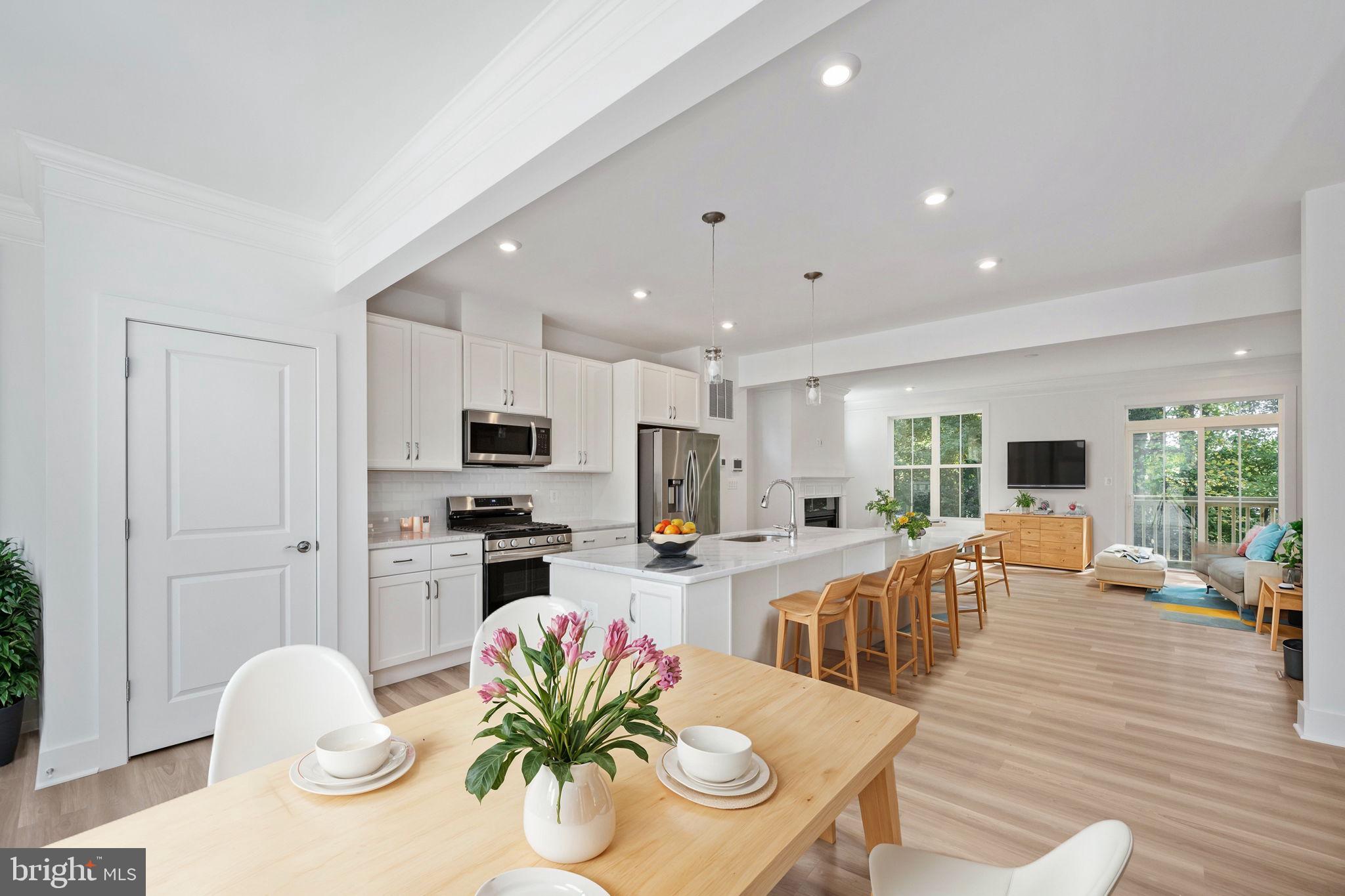 TOWNES AT LITTLE RIVER CROSSING - Residential Lease