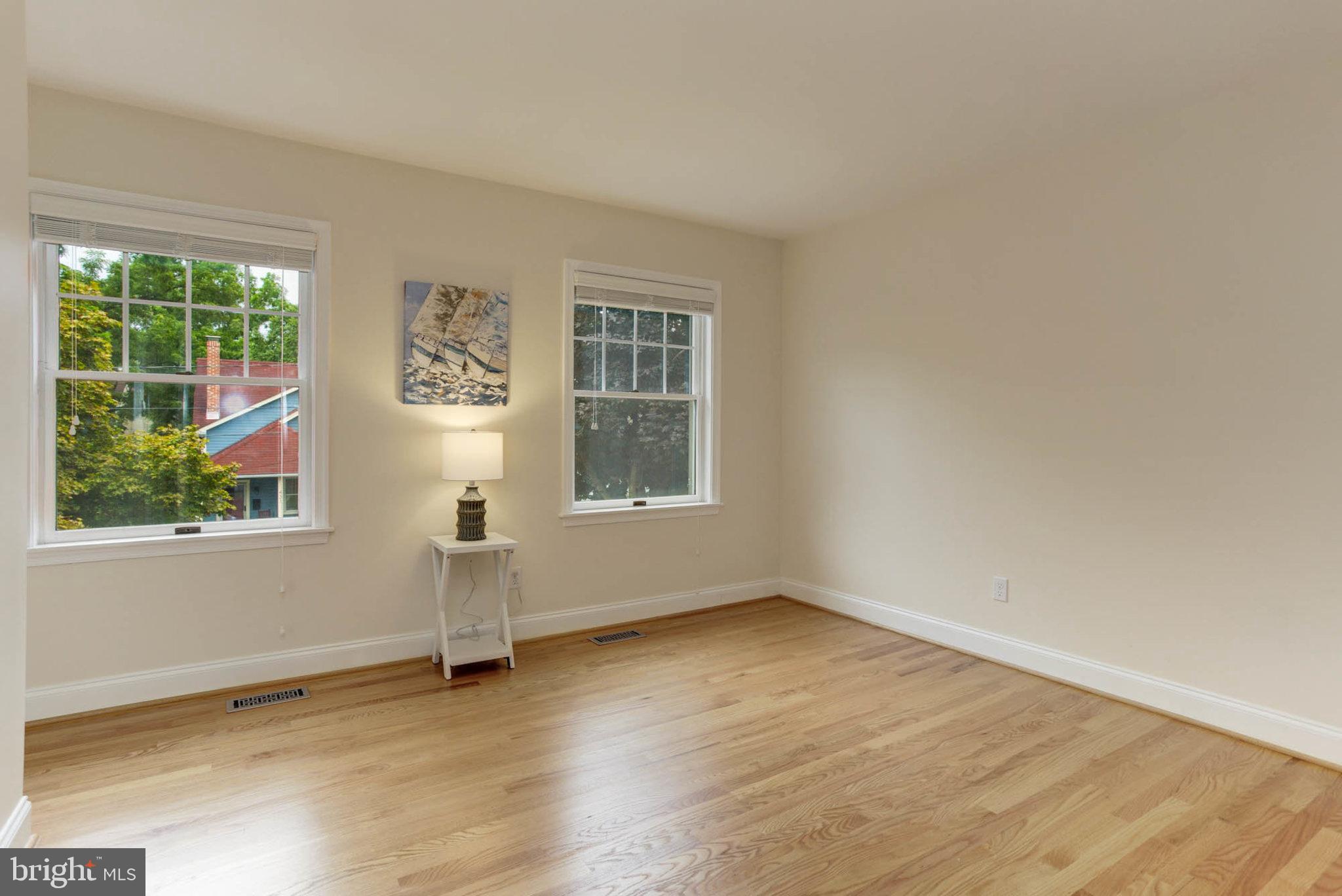 EASTPORT - Residential