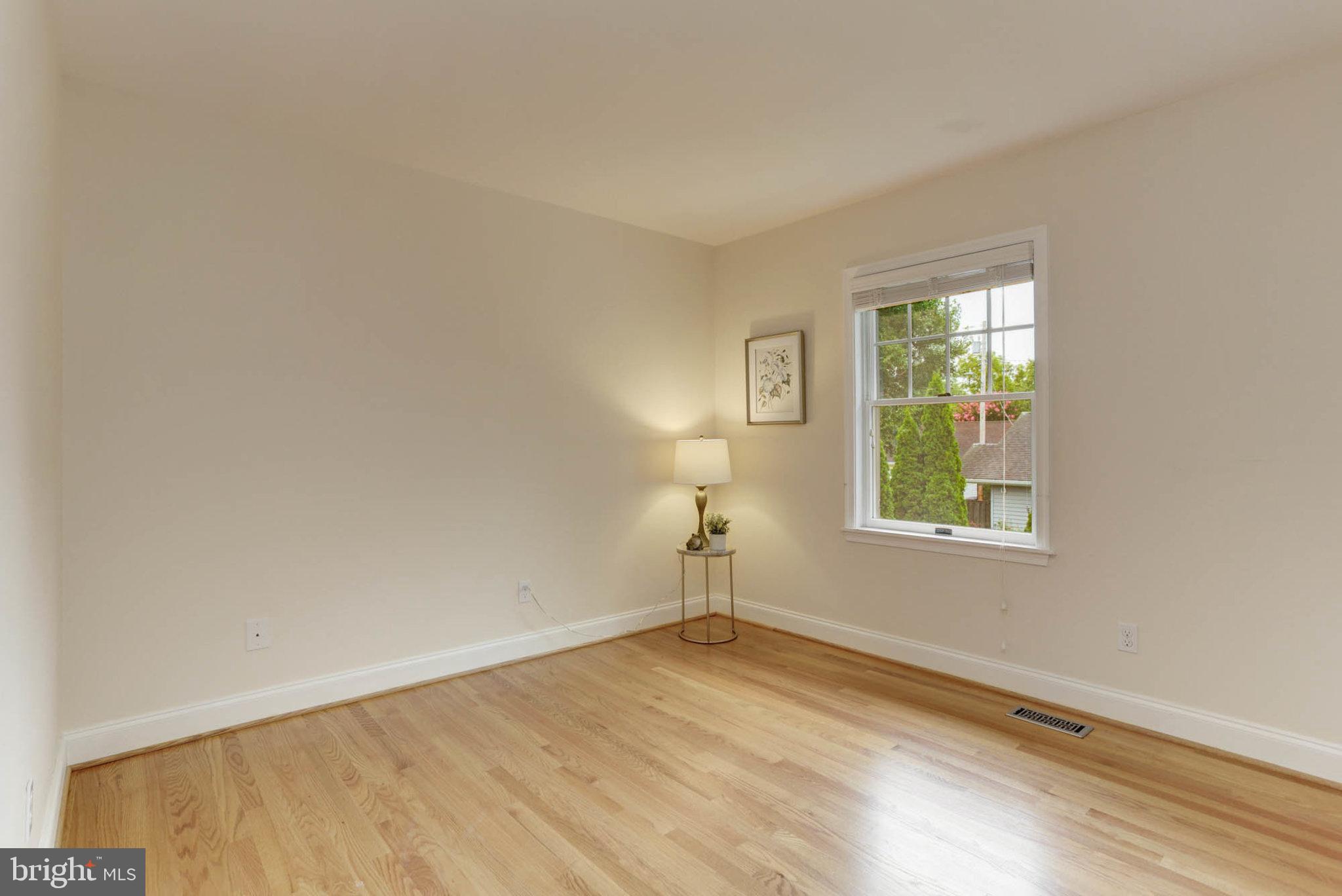 EASTPORT - Residential