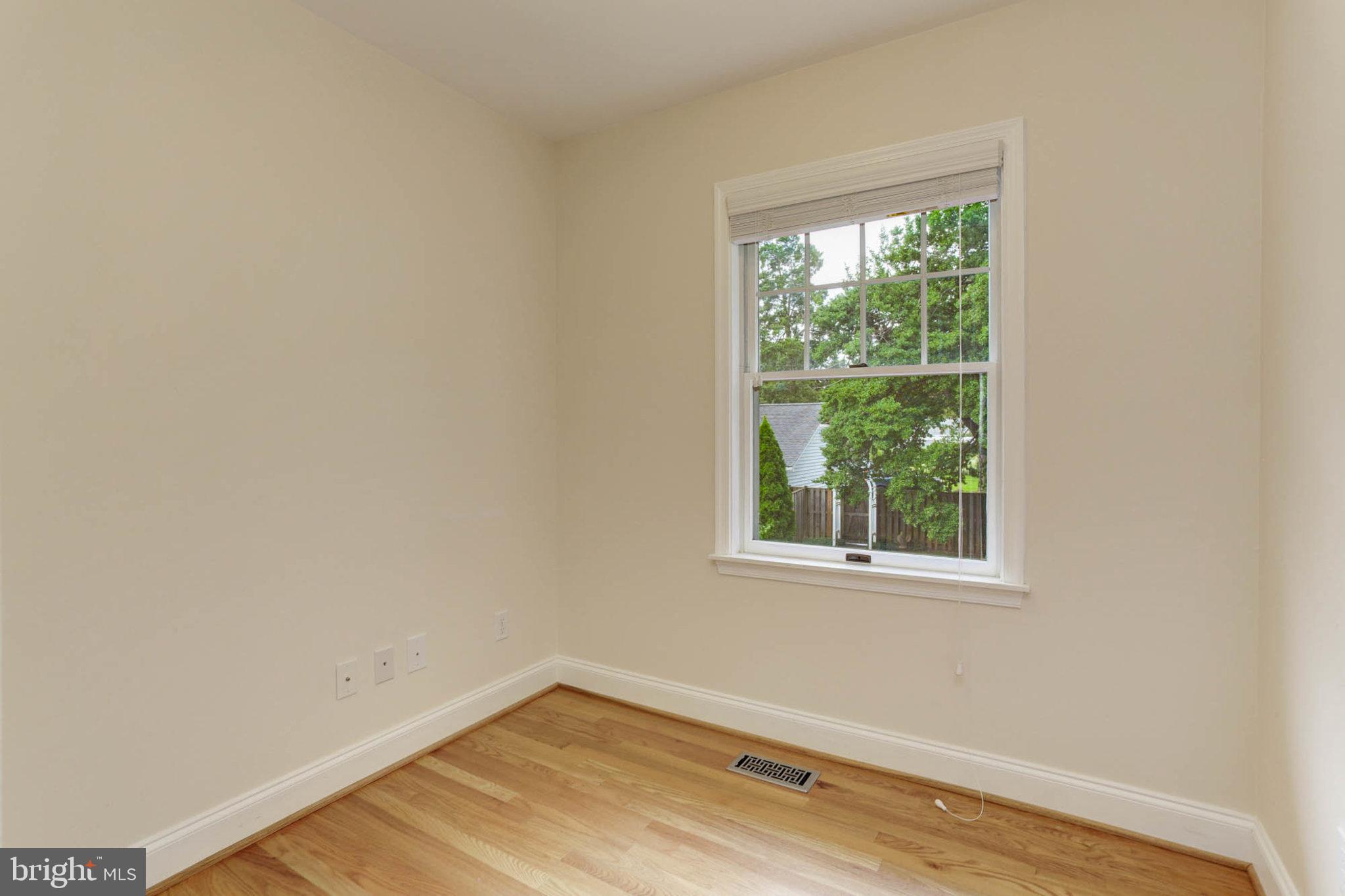 EASTPORT - Residential