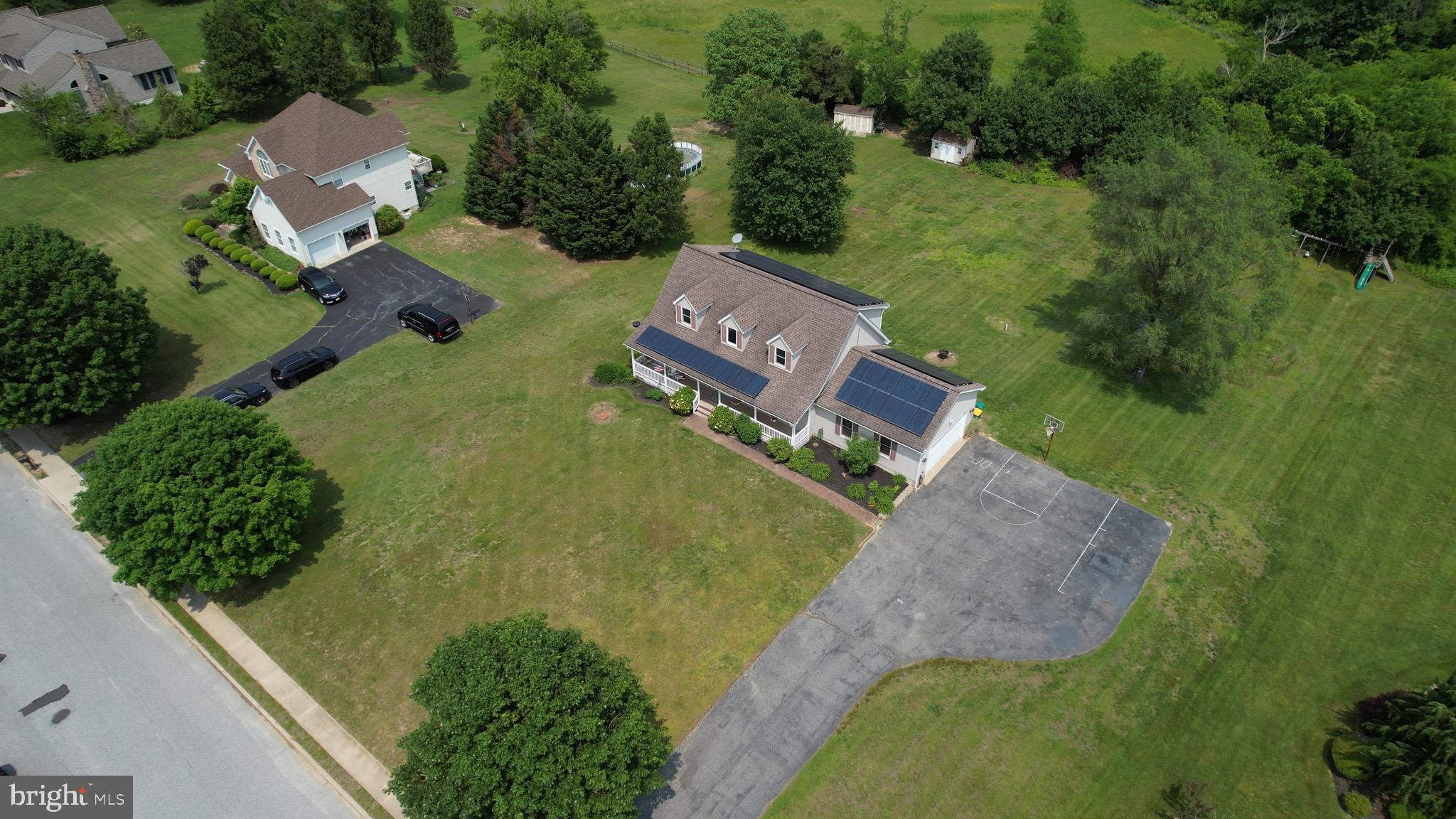 34 TWO PENNY RUN EAST E