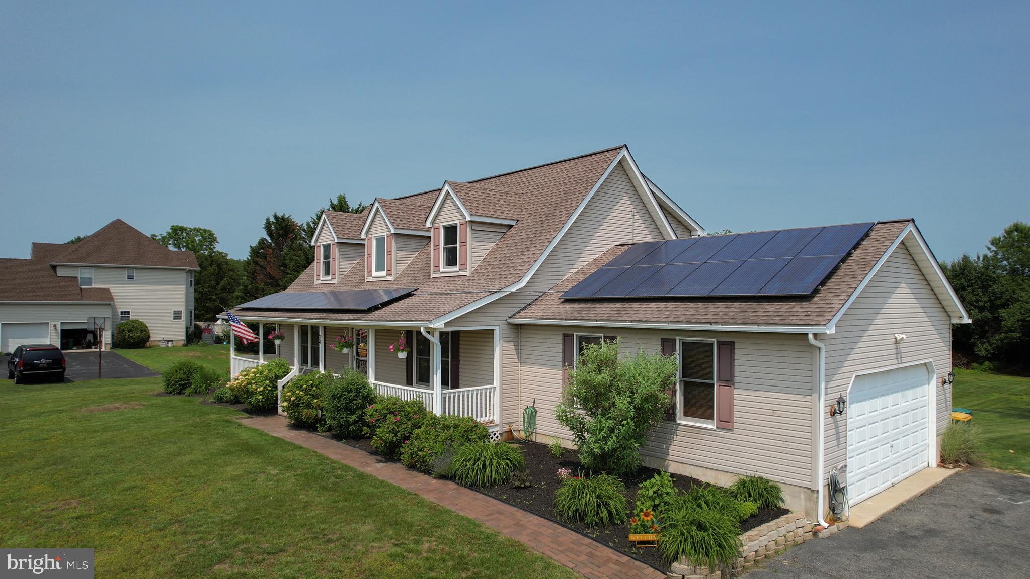 34 TWO PENNY RUN EAST E