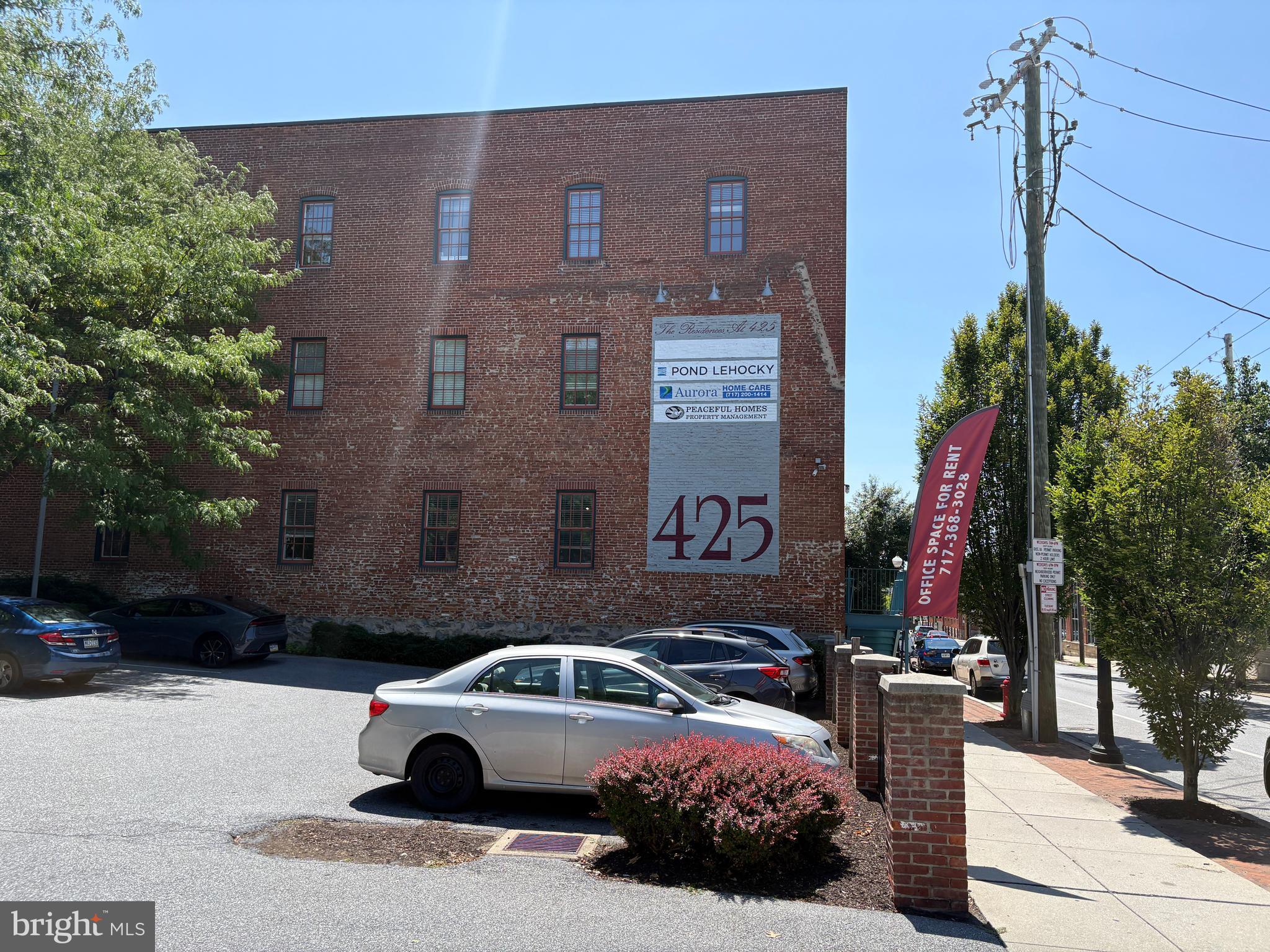 425 N PRINCE STREET 001