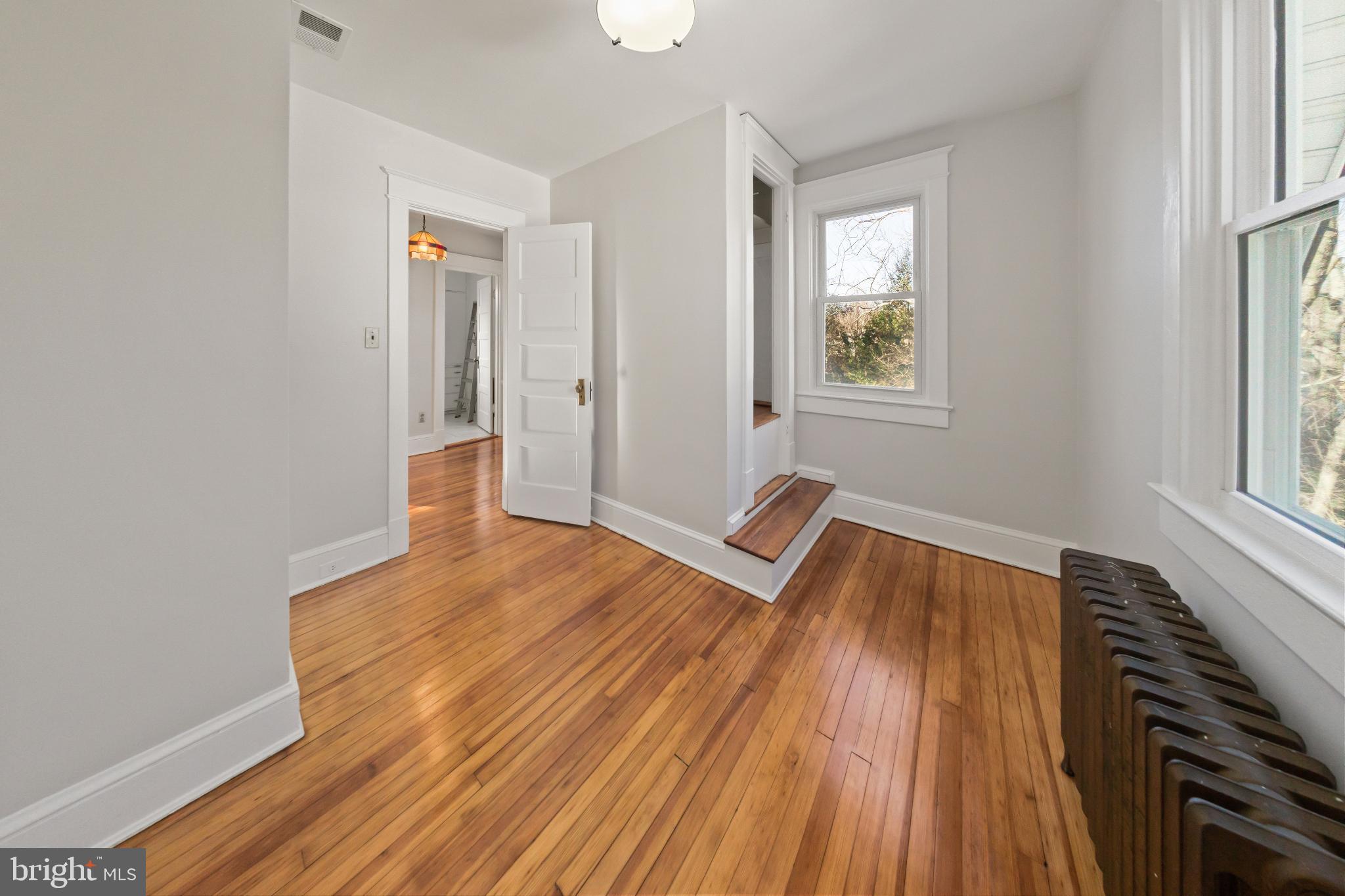 UNIVERSITY PARK - Residential