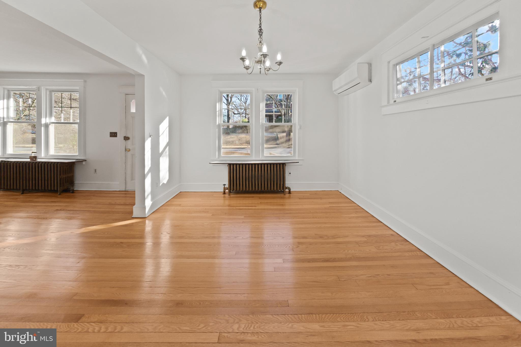 UNIVERSITY PARK - Residential