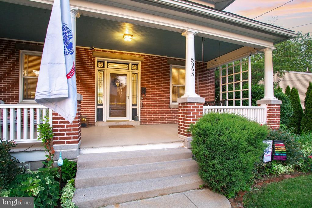 Photo of 5965 Pine Street, EAST PETERSBURG, PA 17520 (MLS # PALA2070954)