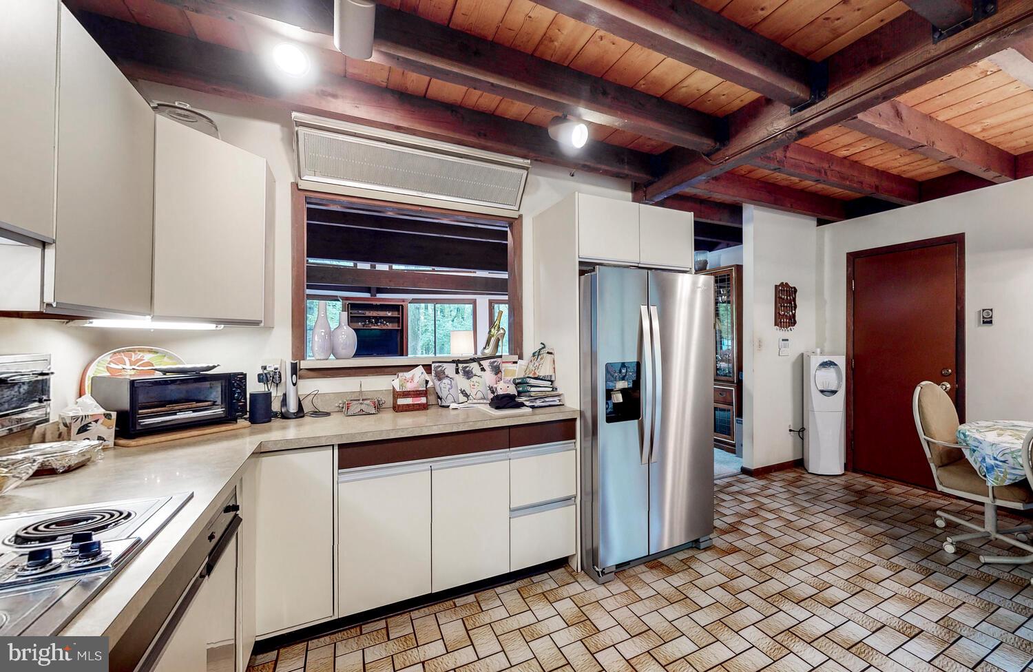 EAGLES NEST - Residential