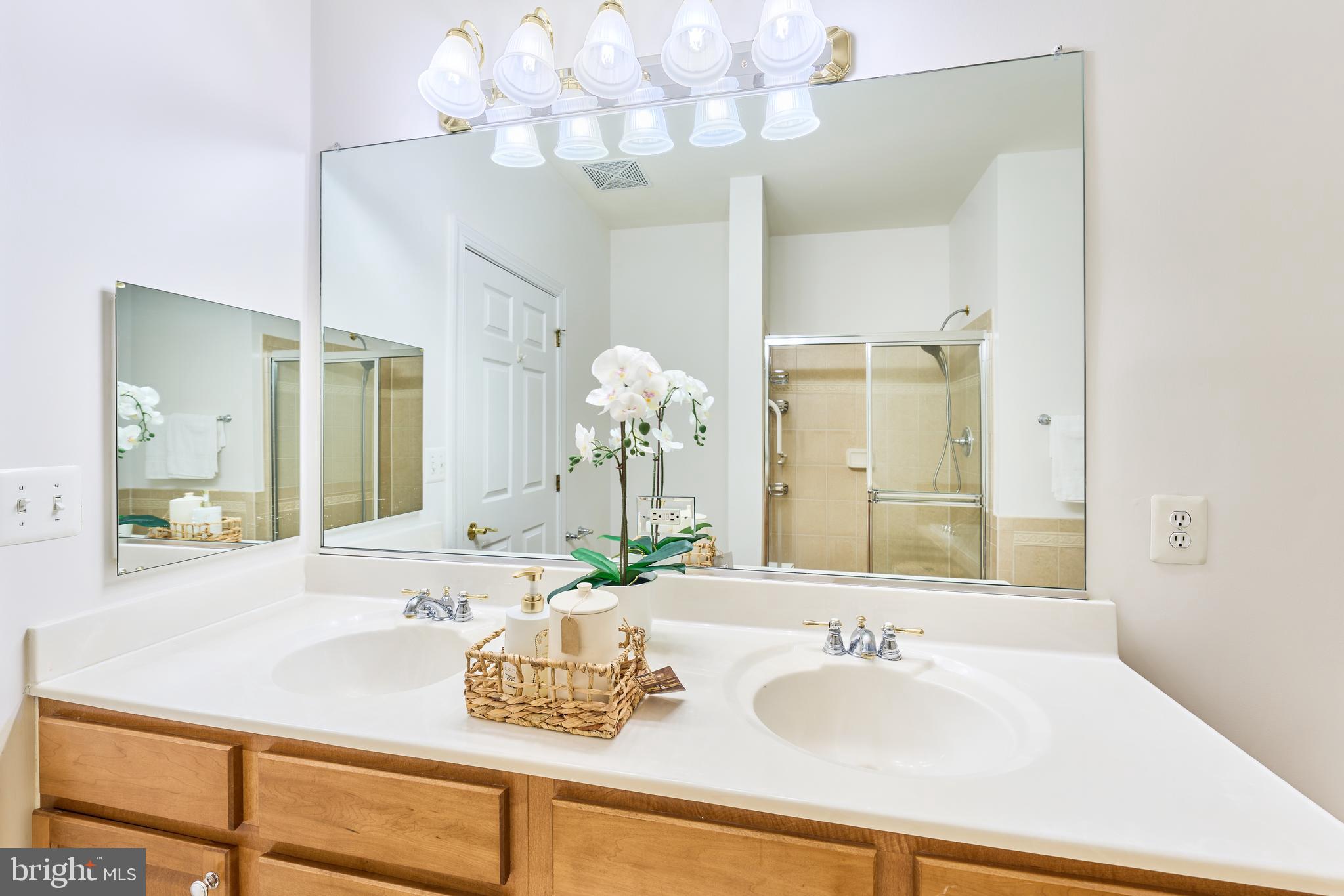 K HOVNANIAN FOUR SEASONS - Residential