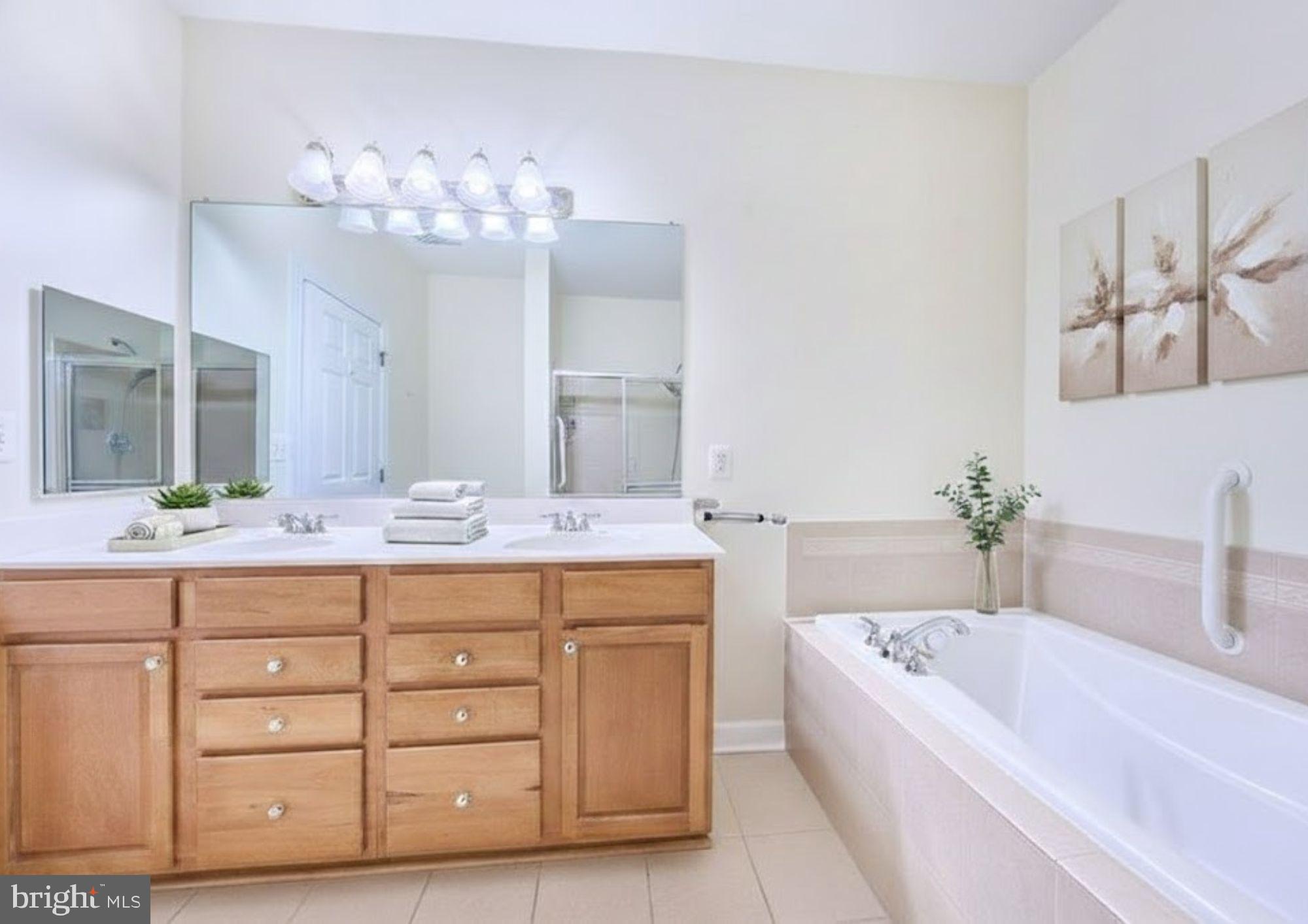 K HOVNANIAN FOUR SEASONS - Residential