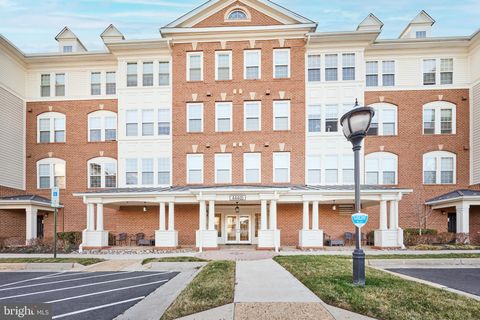 Condo For Sale - 44465 Chamberlain Terrace #103<br/> ASHBURN, VA 20147
