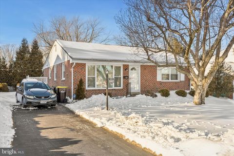 Photo of 2427 Springview Road, NORRISTOWN, PA 19401 (MLS # PAMC2167188)