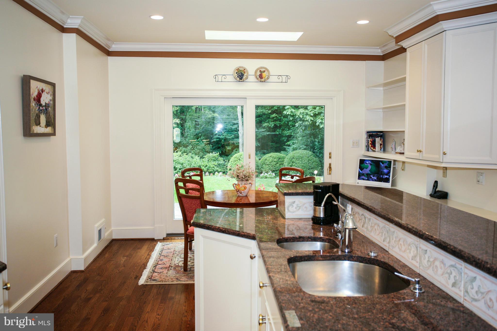 POTOMAC OVERLOOK - Residential