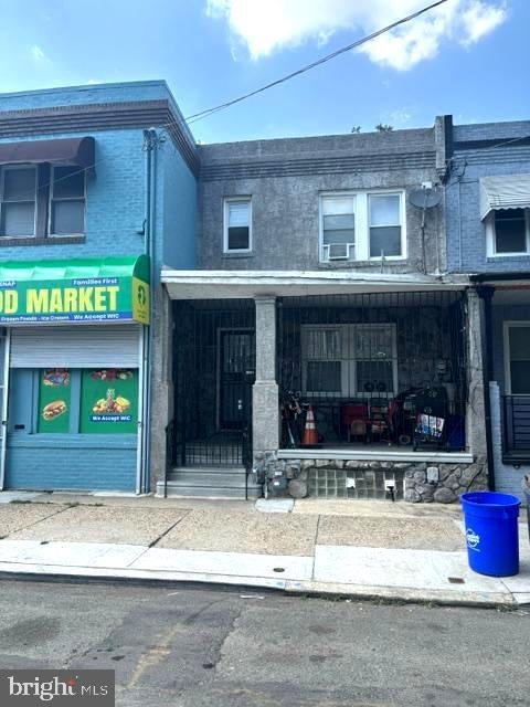 1303 BROWNING STREET