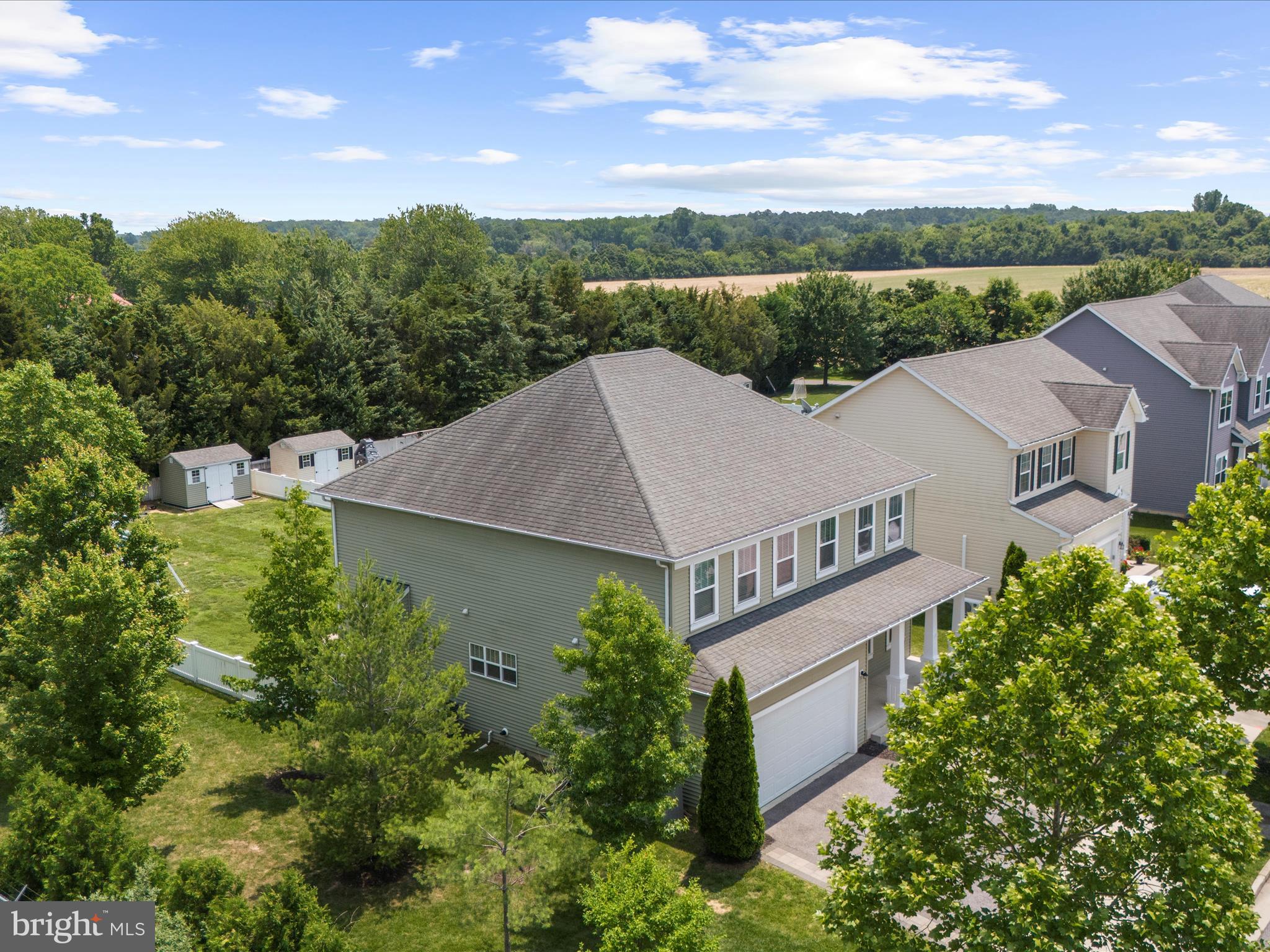 ELLENDALE - Residential