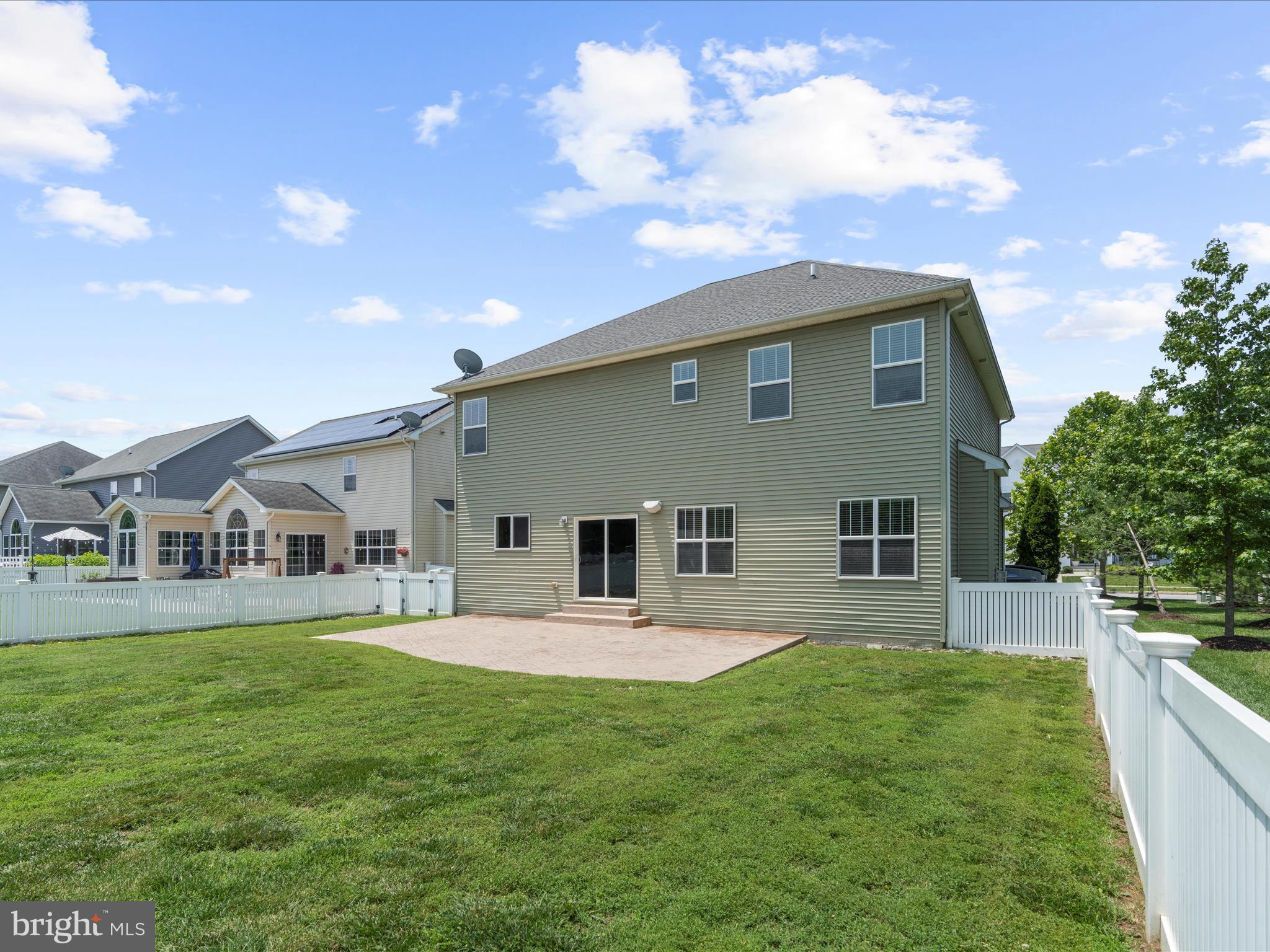 ELLENDALE - Residential