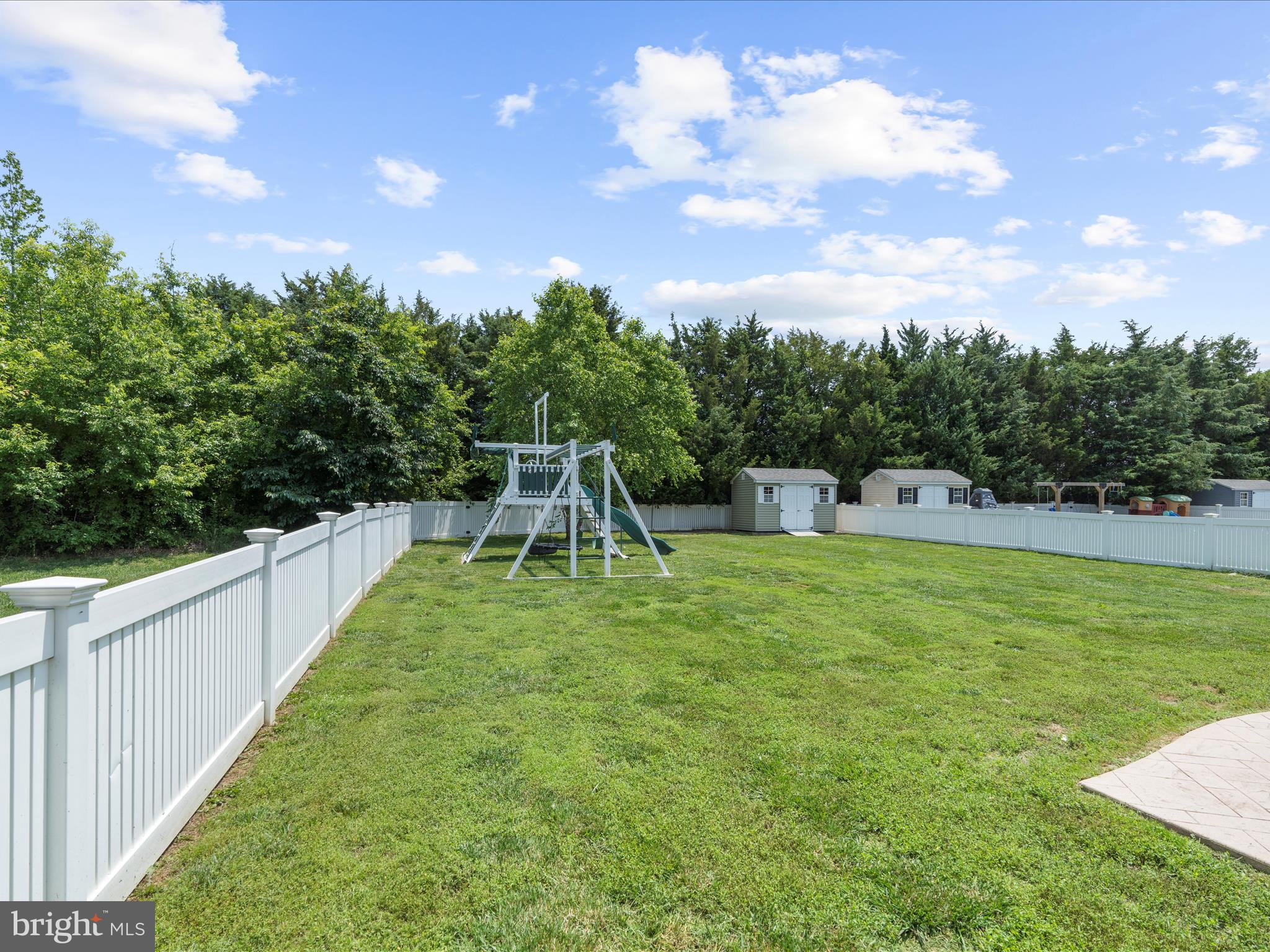 ELLENDALE - Residential