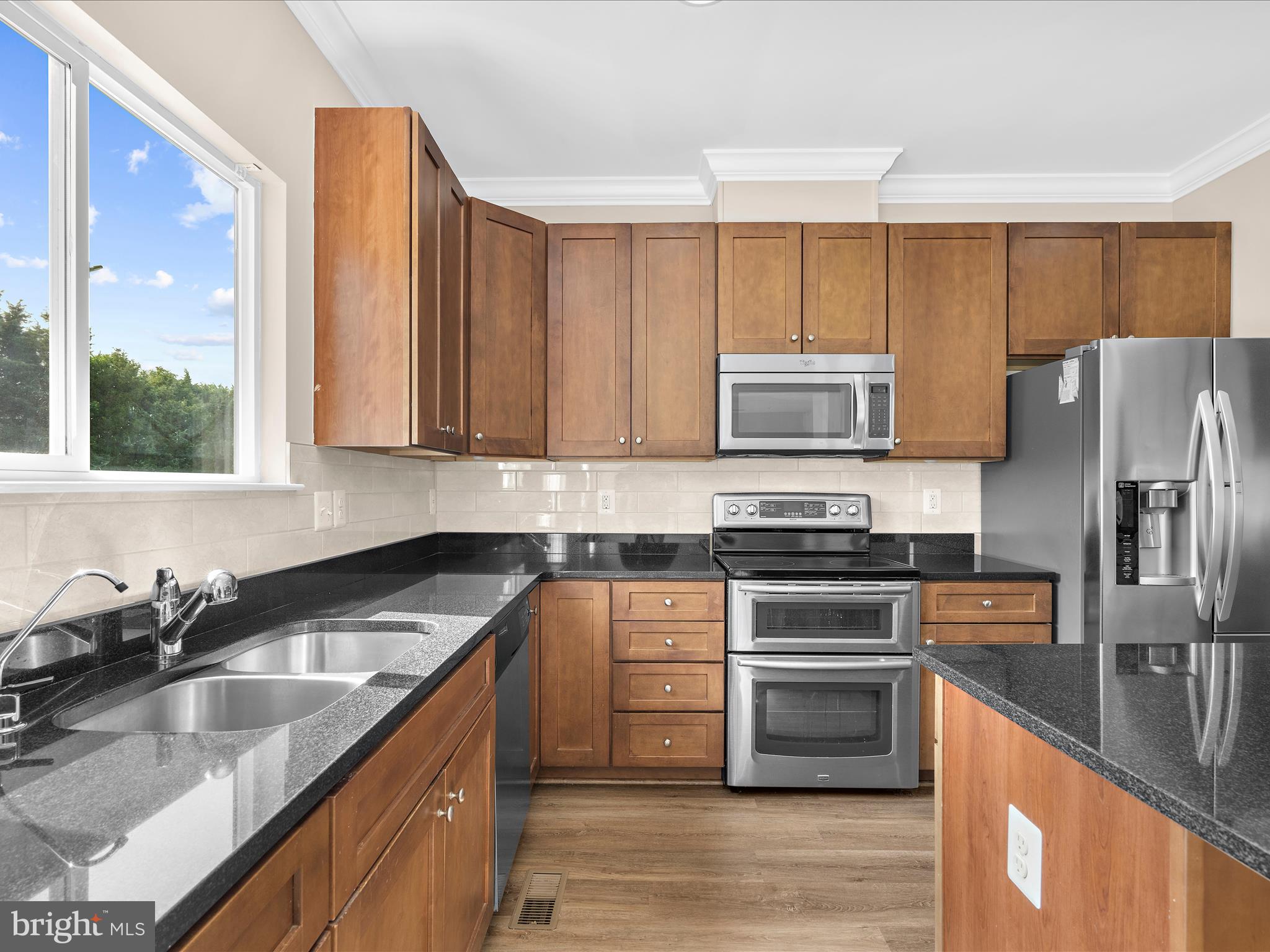 ELLENDALE - Residential