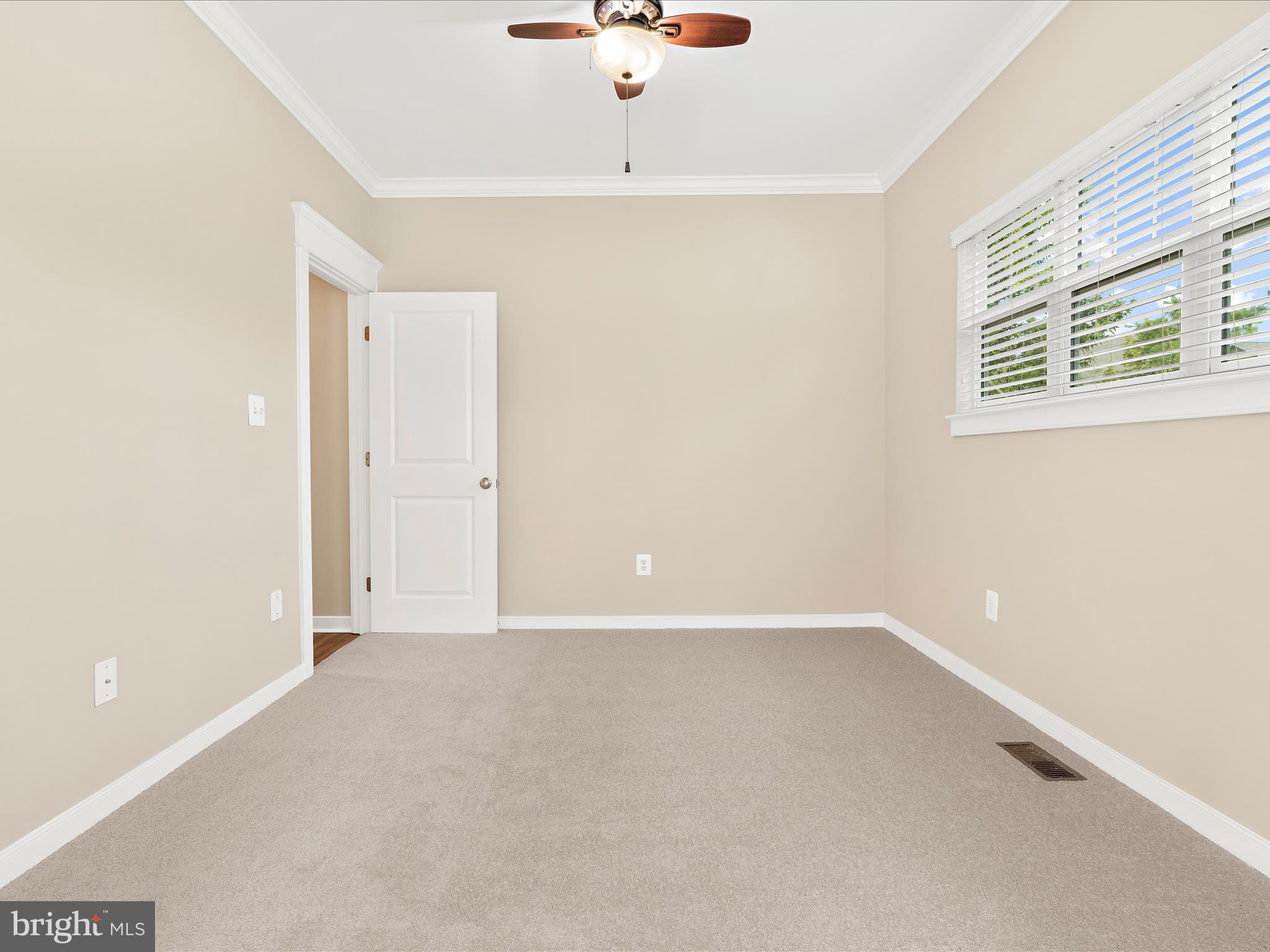 ELLENDALE - Residential