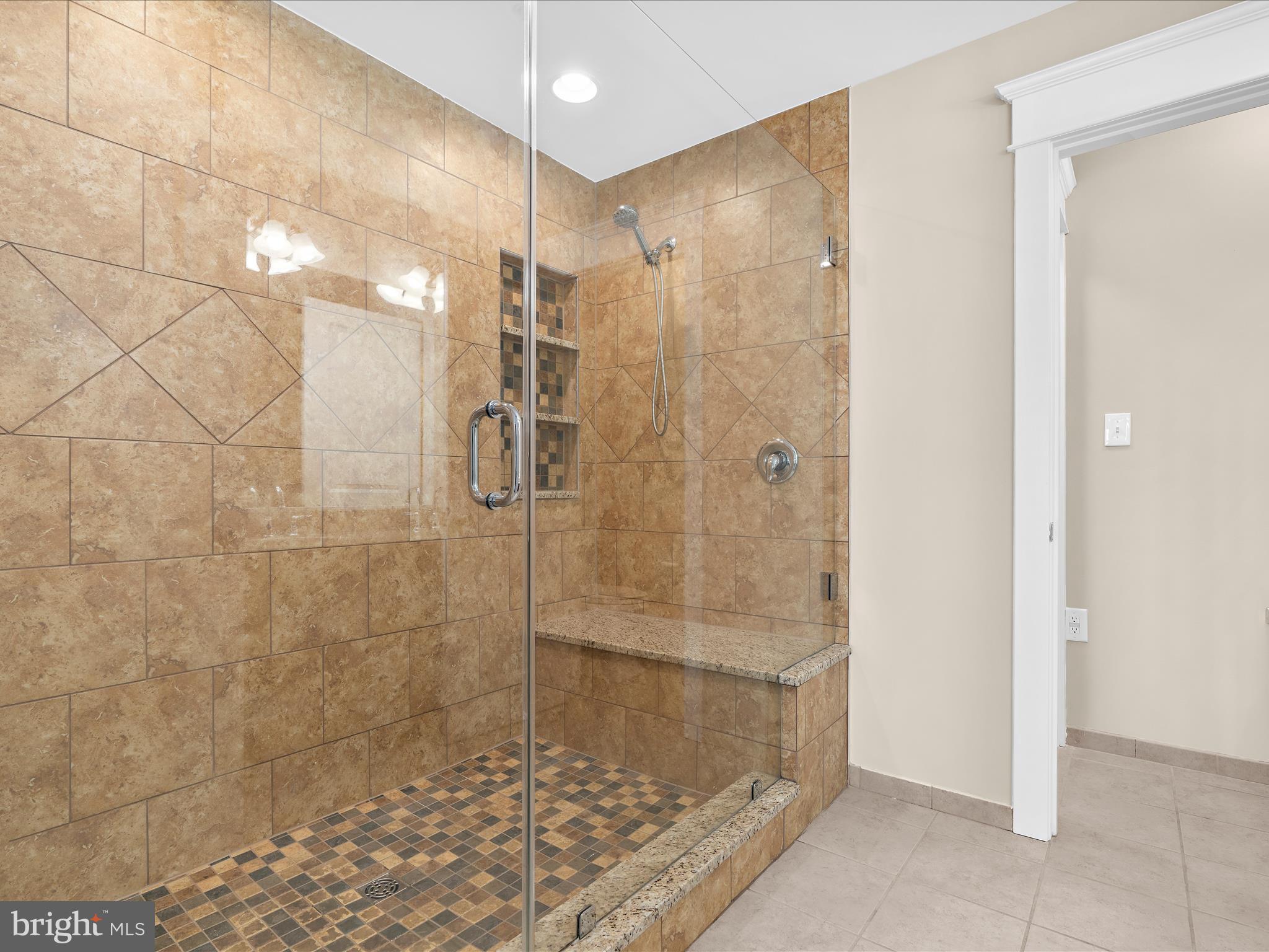 ELLENDALE - Residential