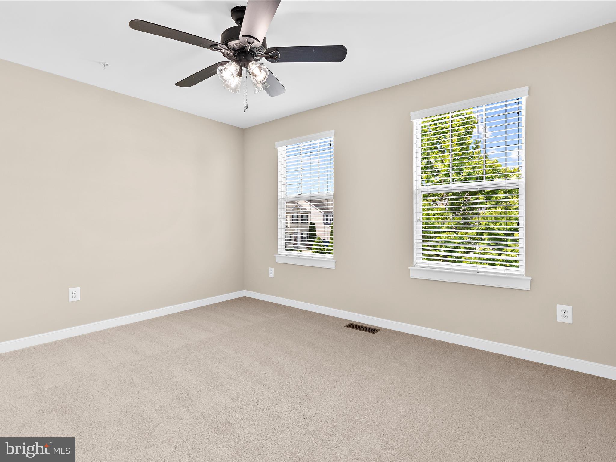 ELLENDALE - Residential