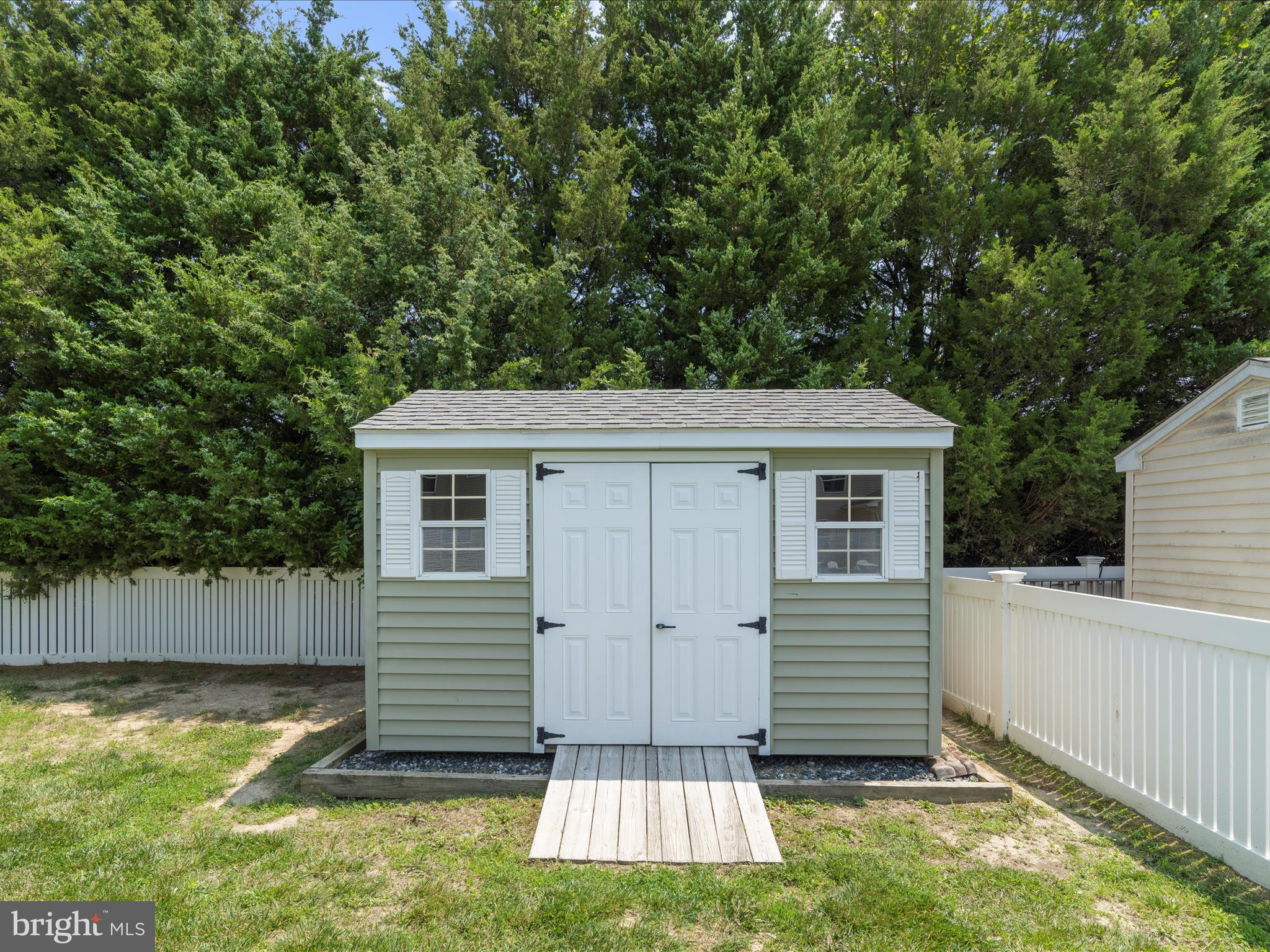 ELLENDALE - Residential