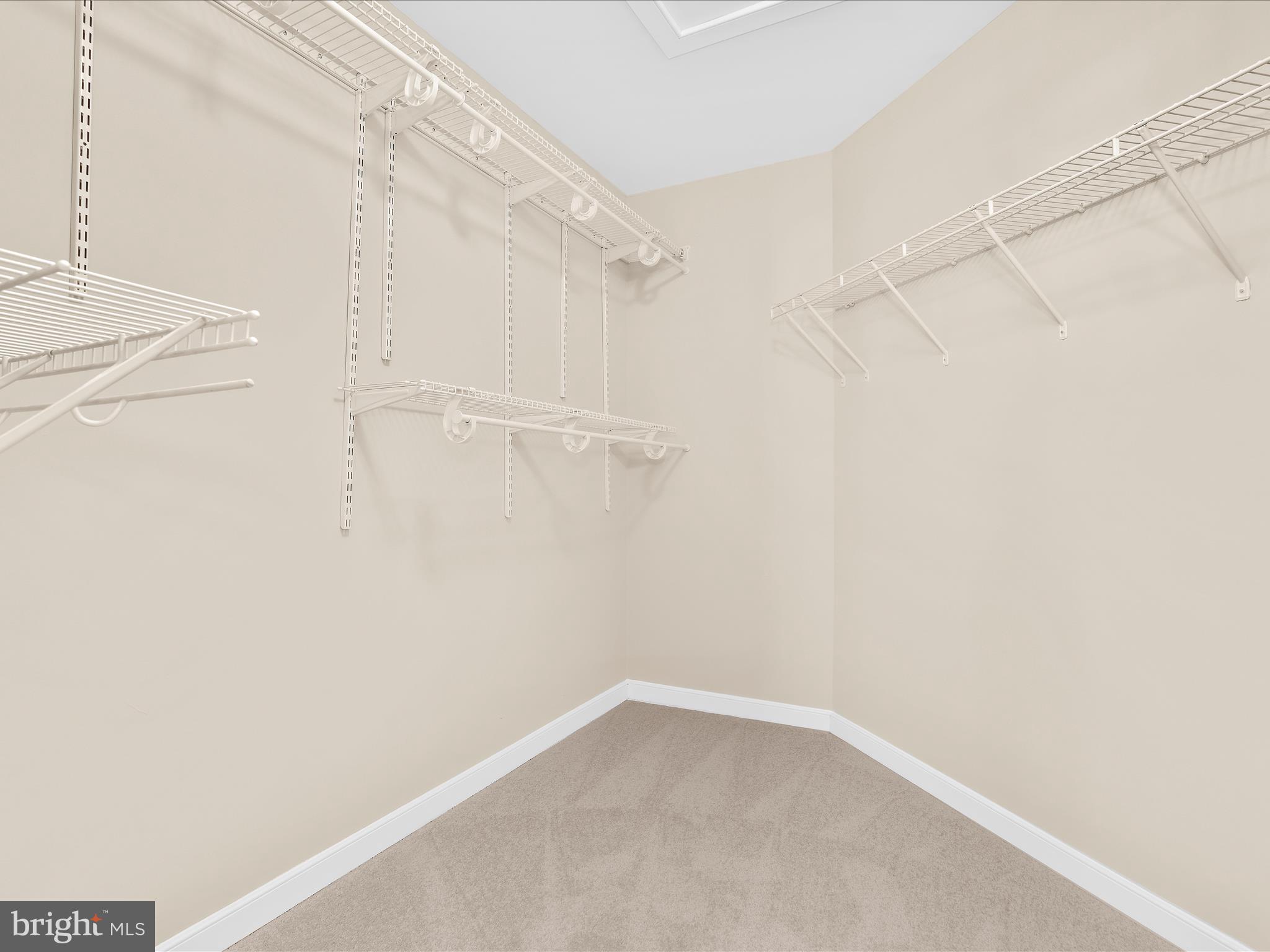 ELLENDALE - Residential